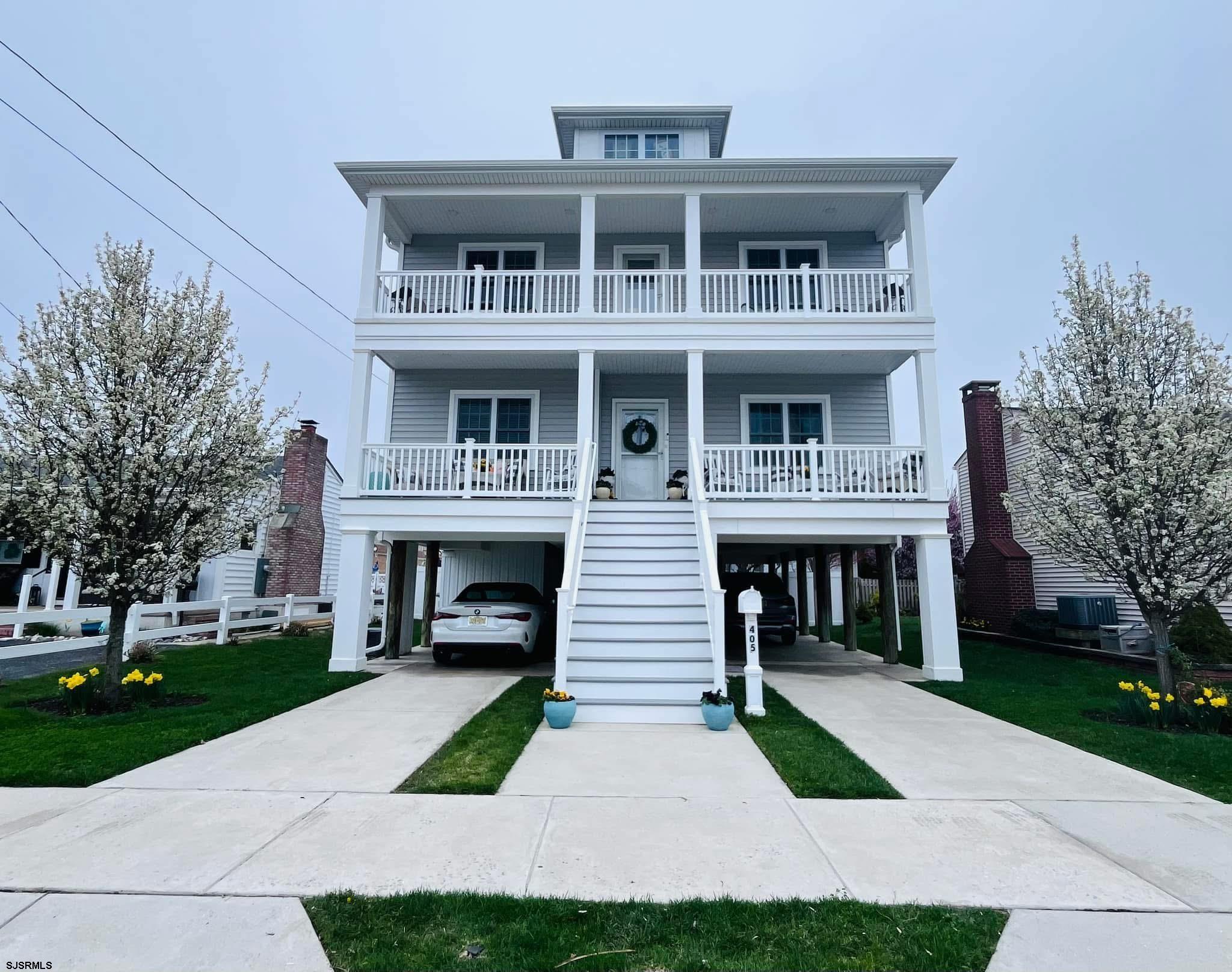 N Dudley Ave, Ventnor City, NJ 08406