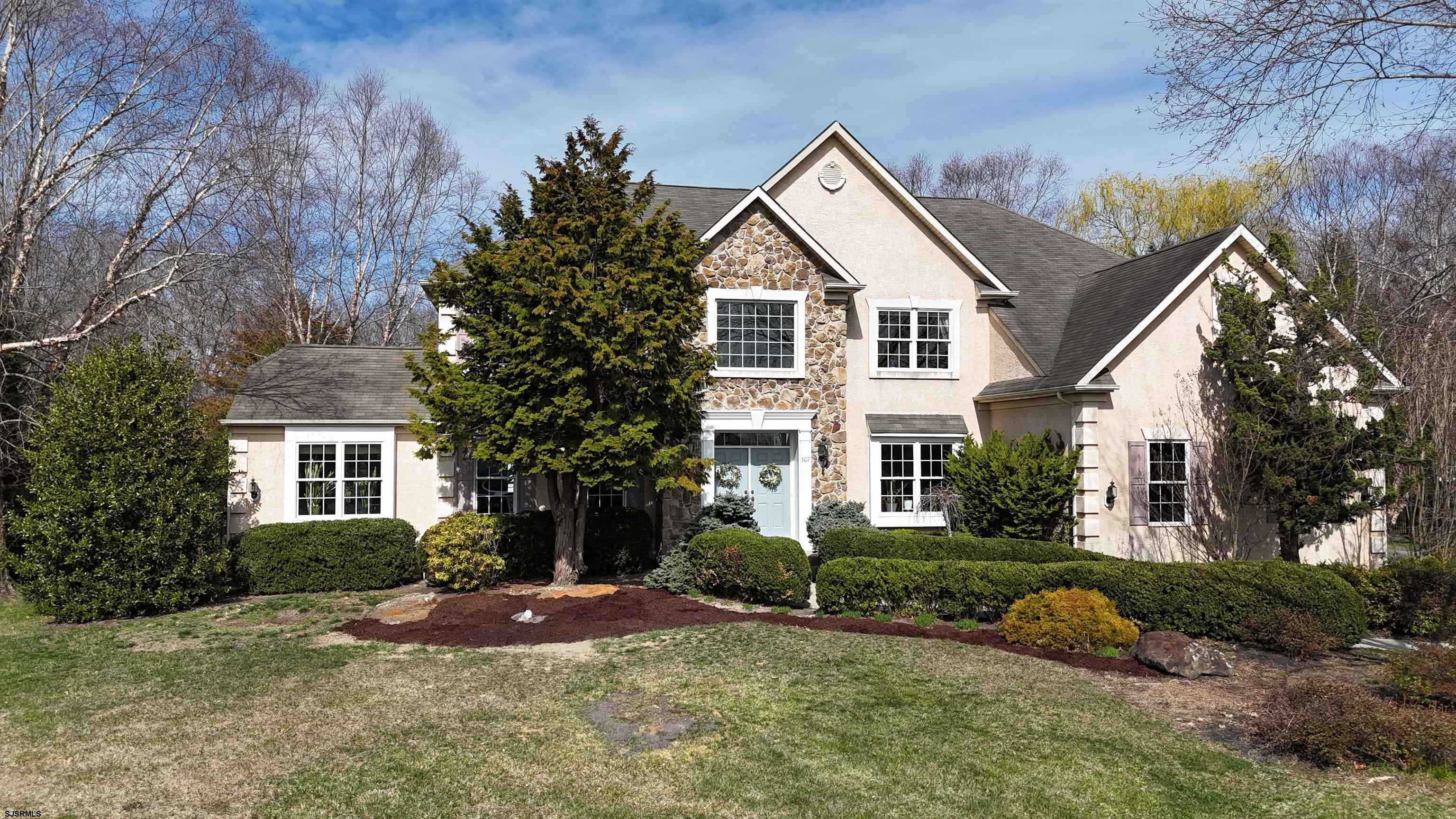 Arlington Ct, Egg Harbor Township, NJ 08234