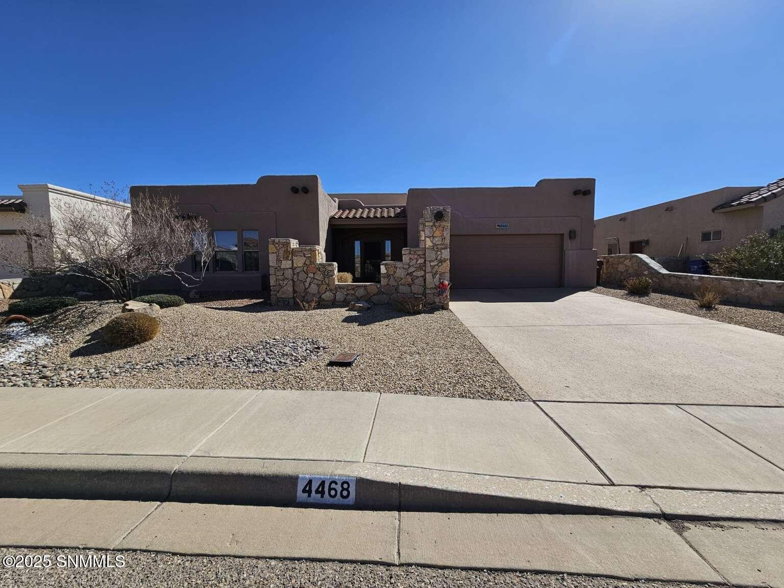 Miramar Arc, Las Cruces, NM 88011