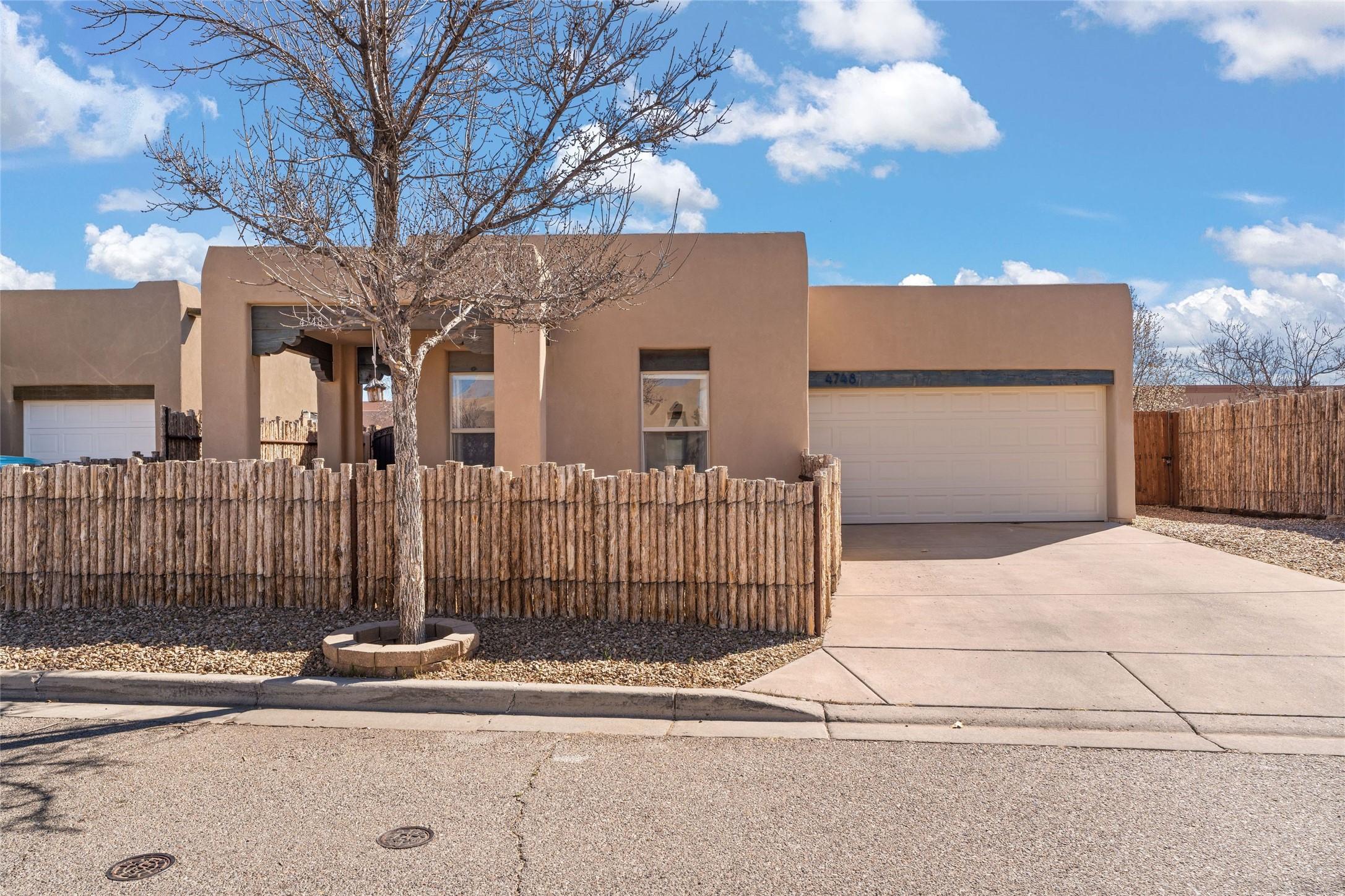 Highlands Loop, Santa Fe, NM 87507