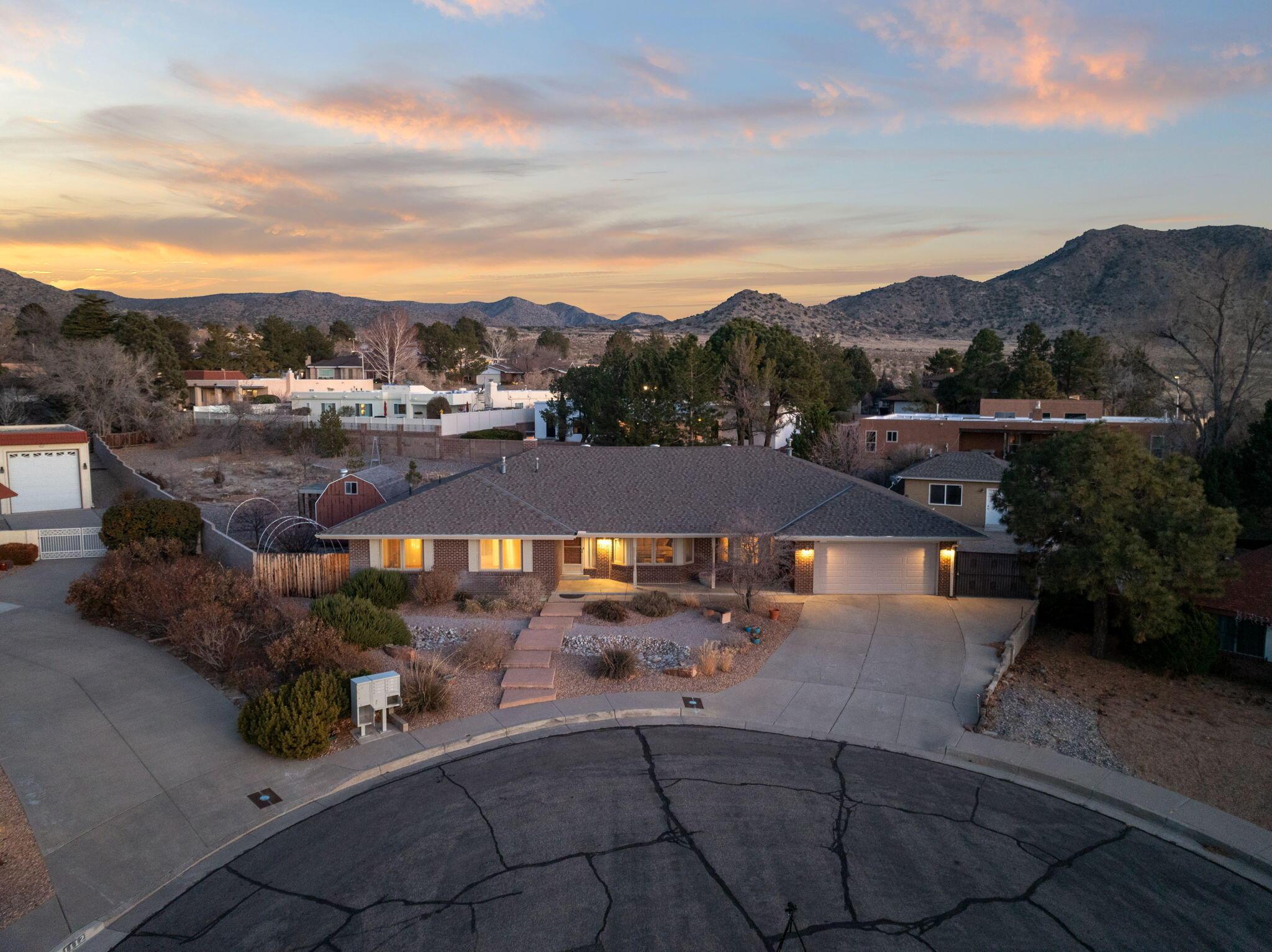 Castellano Ct Se, Albuquerque, NM 87123