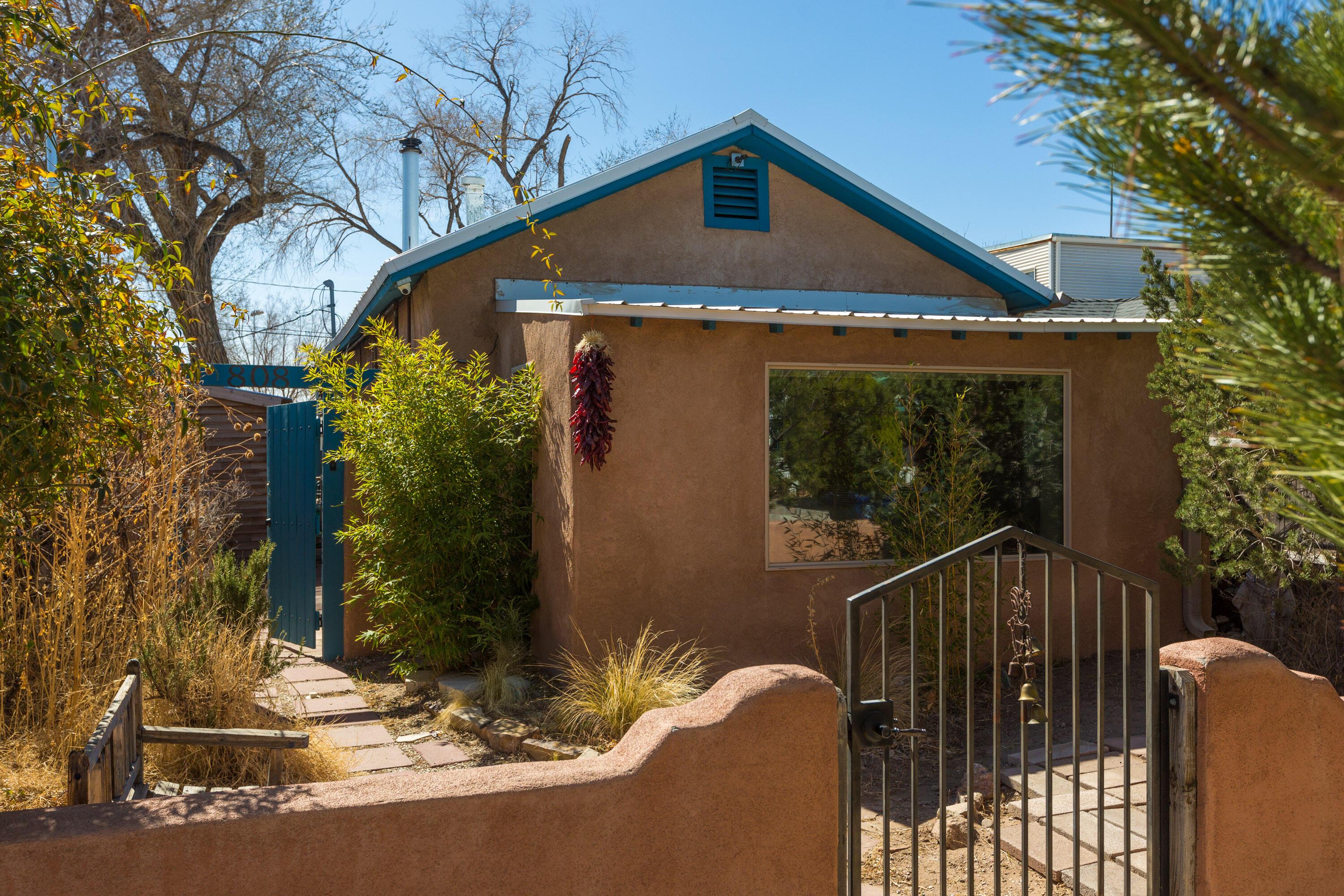 Stover Ave Sw, Albuquerque, NM 87102