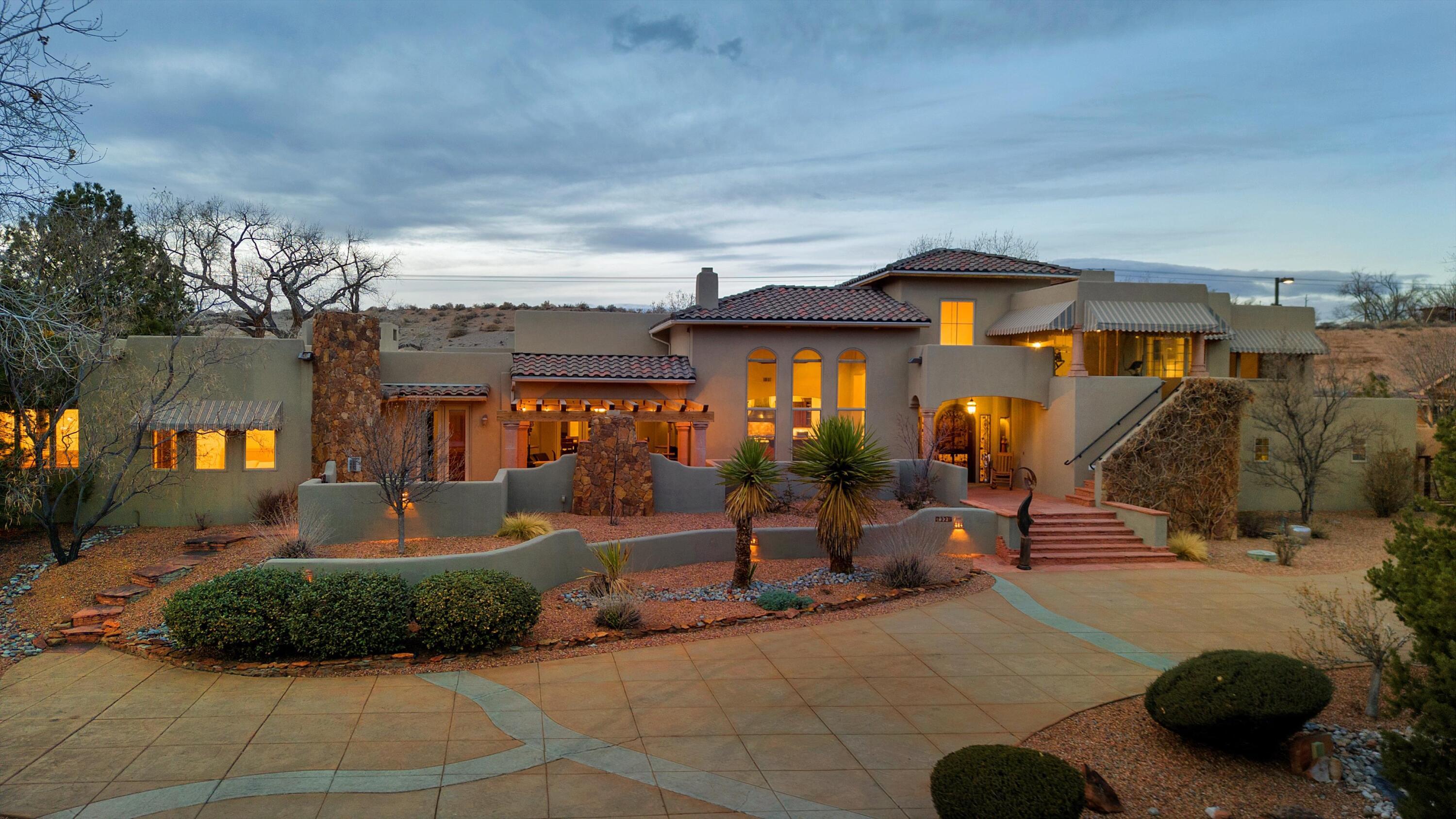 Camino Vista Rio, Bernalillo, NM 87004