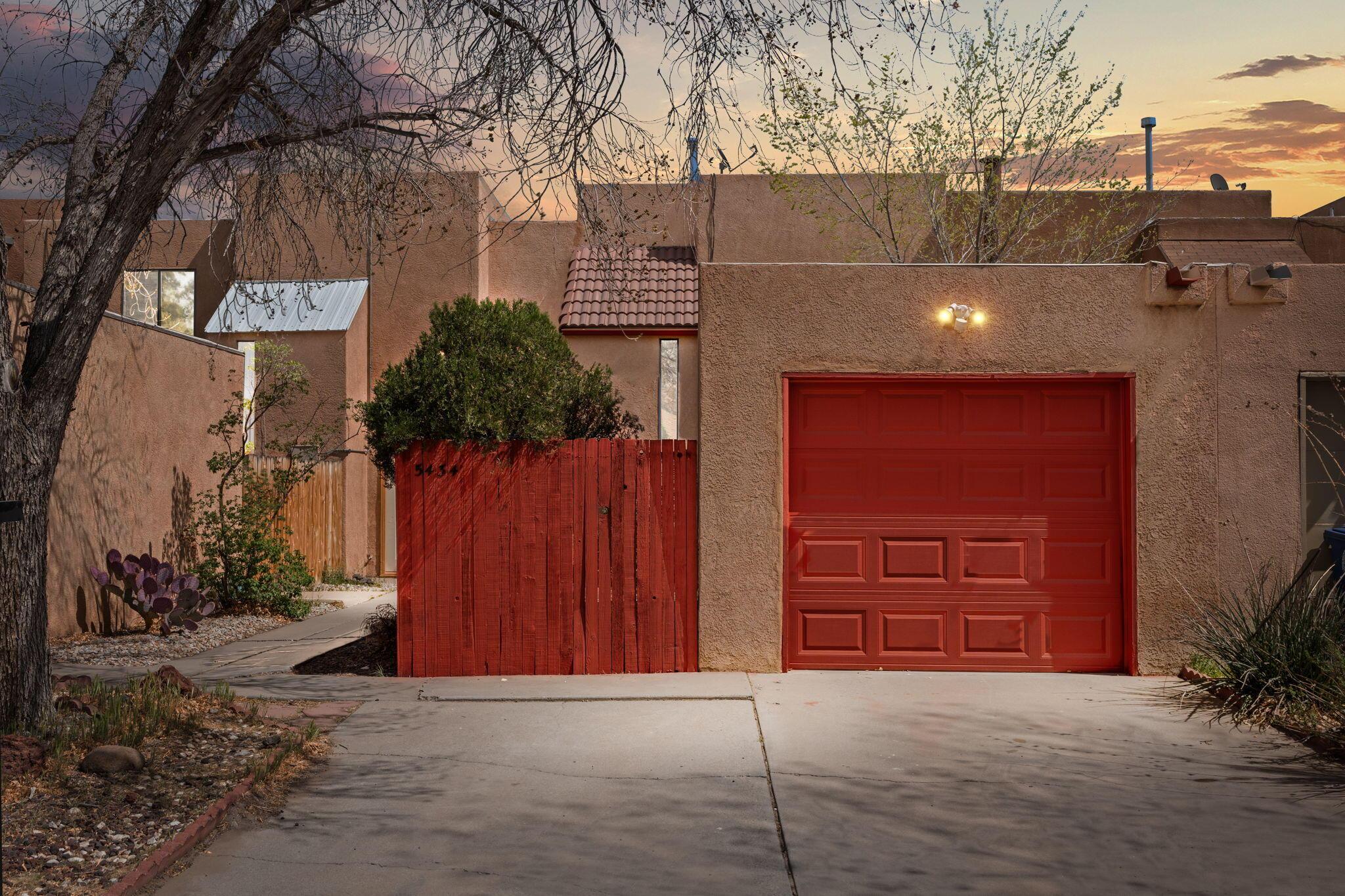 6th St Nw, Albuquerque, NM 87107