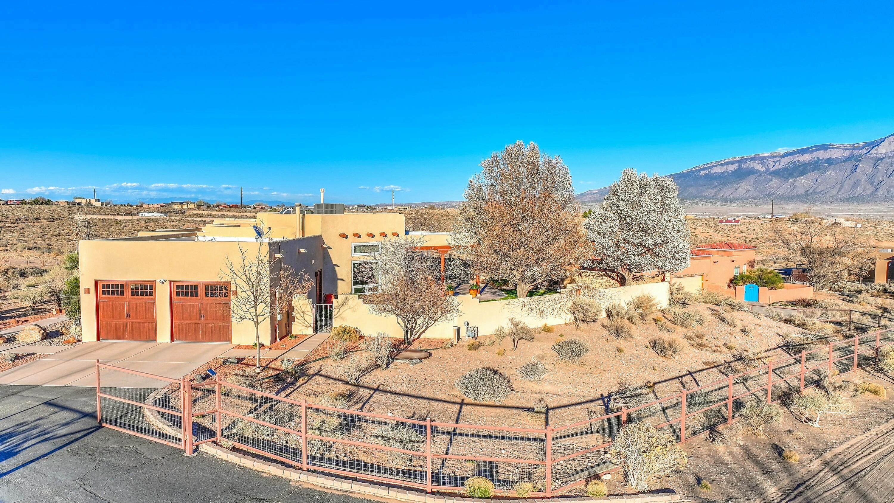 Huron Dr Ne, Rio Rancho, NM 87144