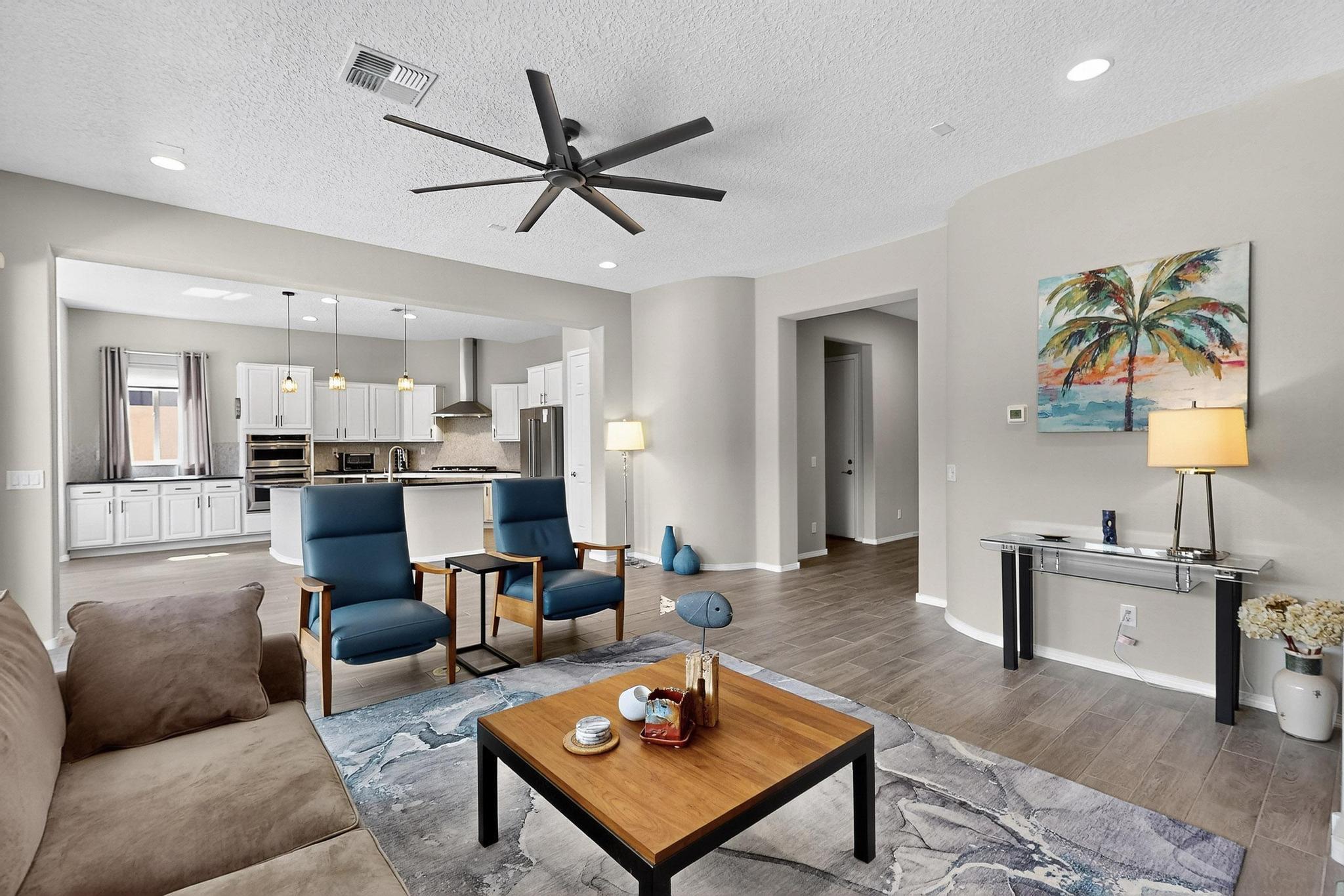 Crystal Creek Ln Nw, Albuquerque, NM 87120