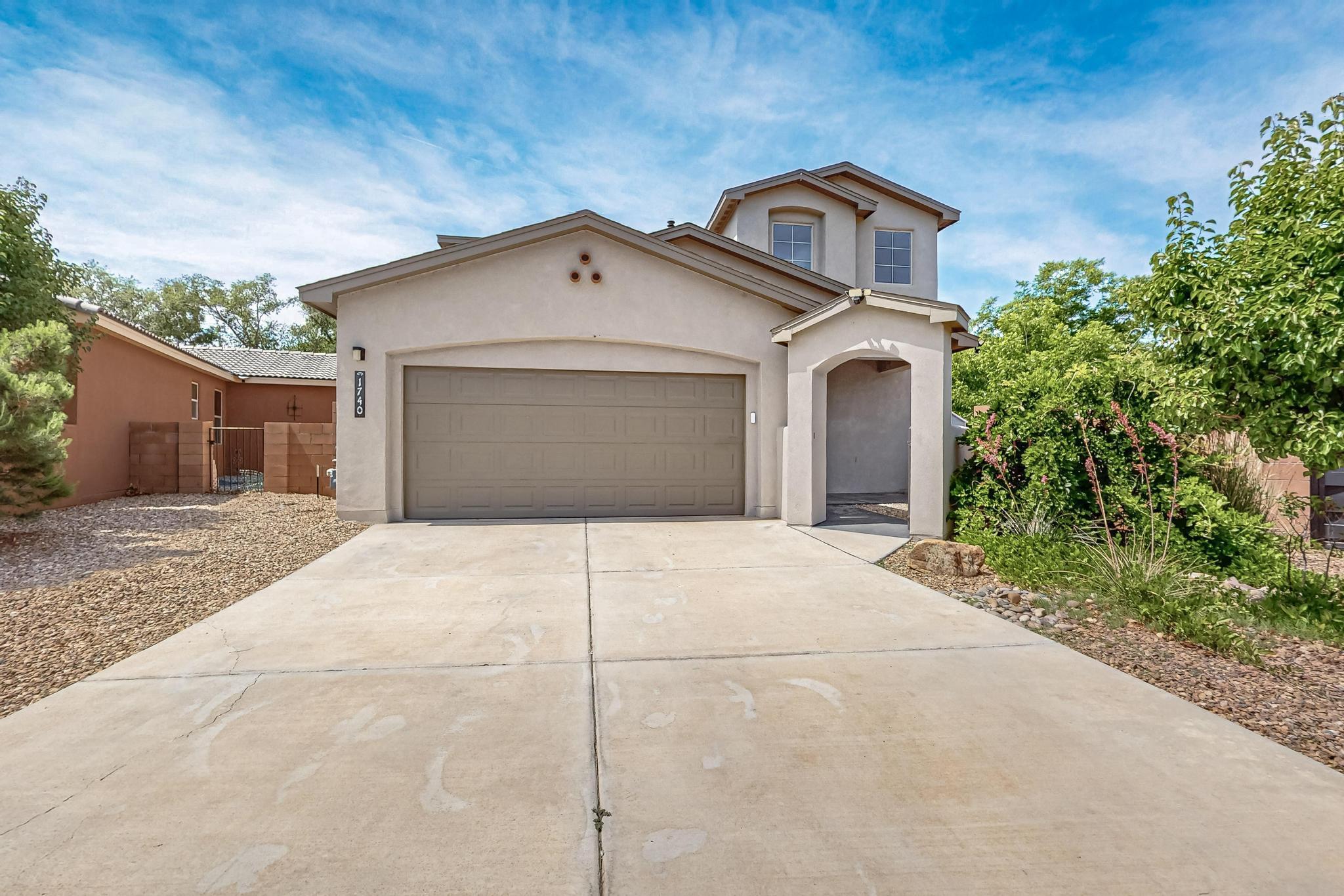 Garden Way Sw, Albuquerque, NM 87105