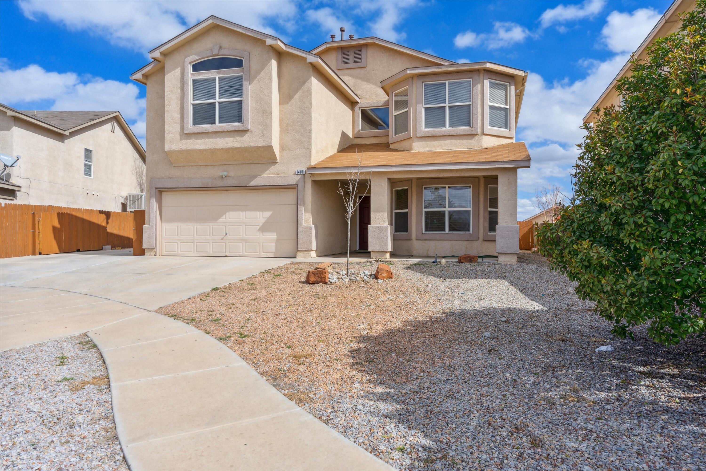Dona Carmen St Sw, Albuquerque, NM 87121