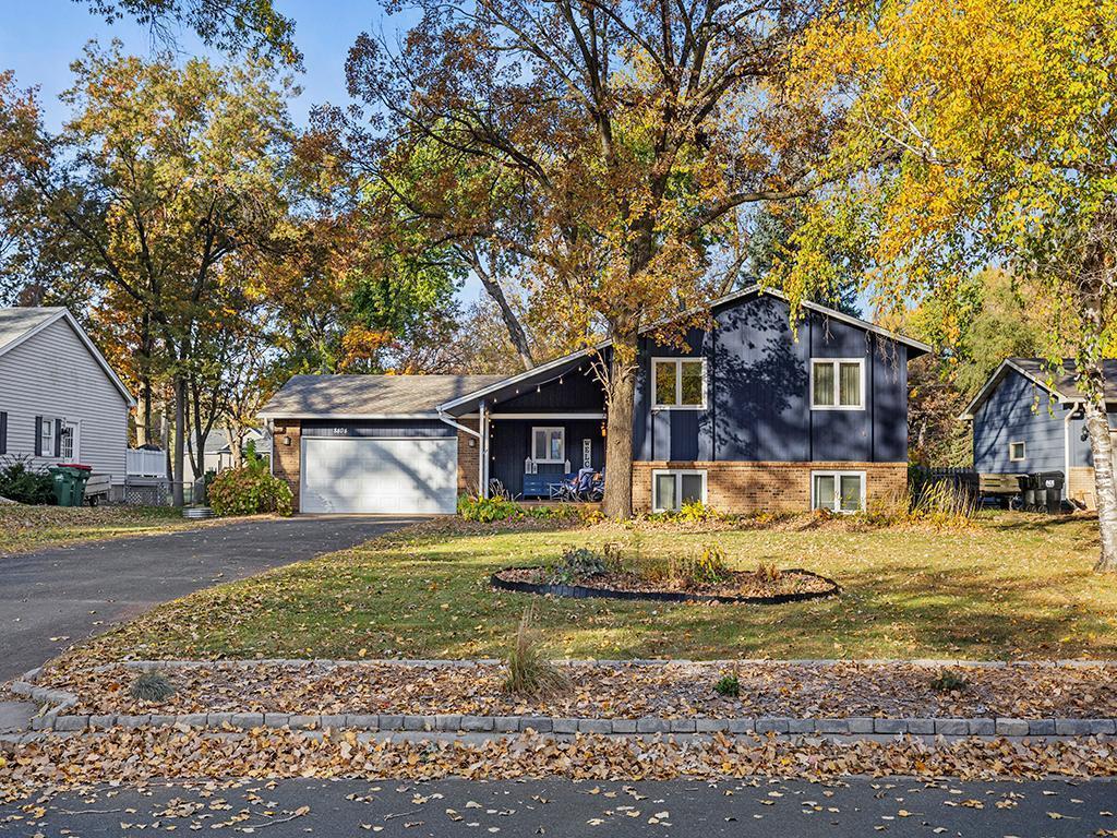 Sunnyside Rd, Saint Paul, MN 55112