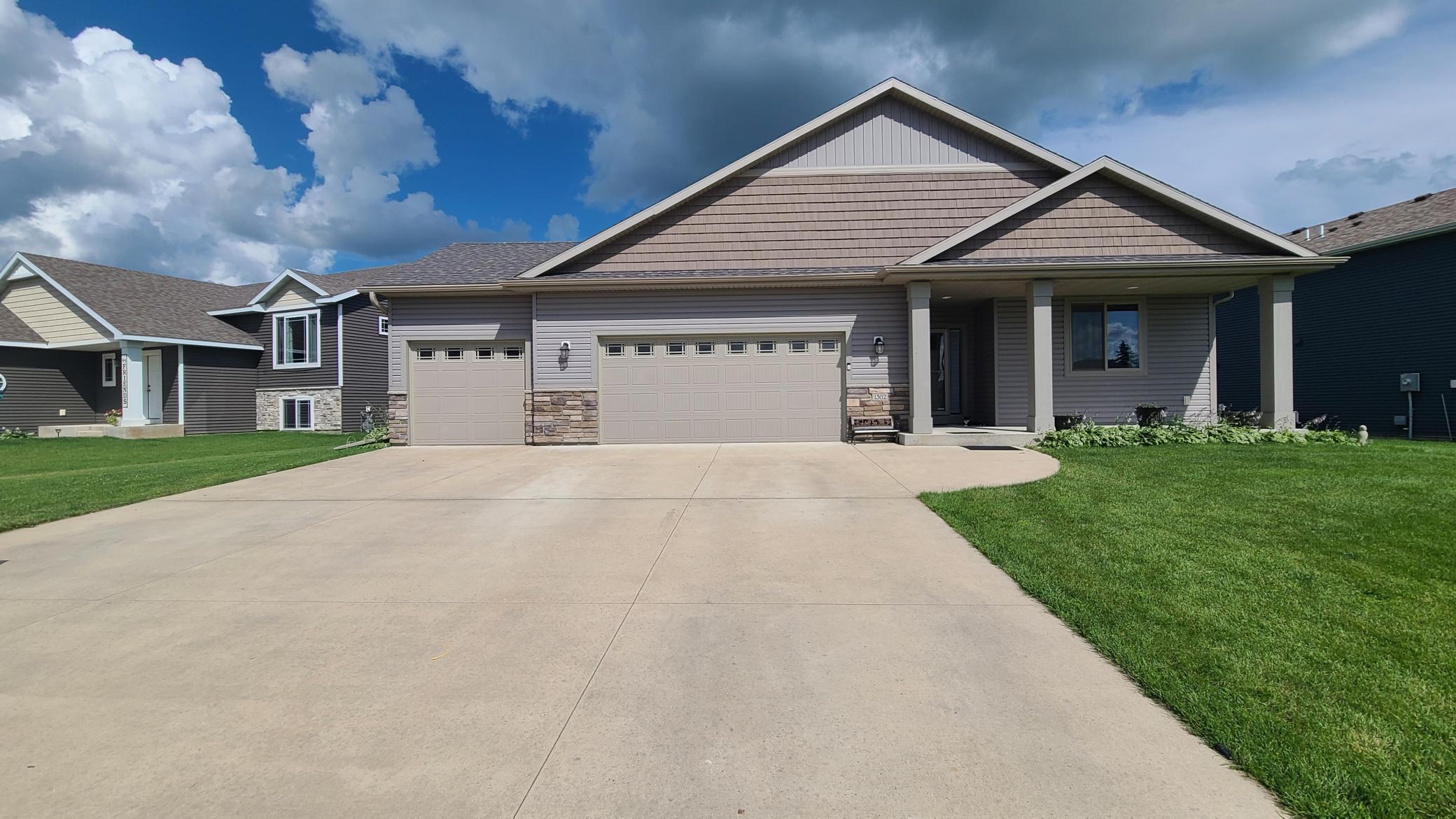 18th Dr Ne, Austin, MN 55912