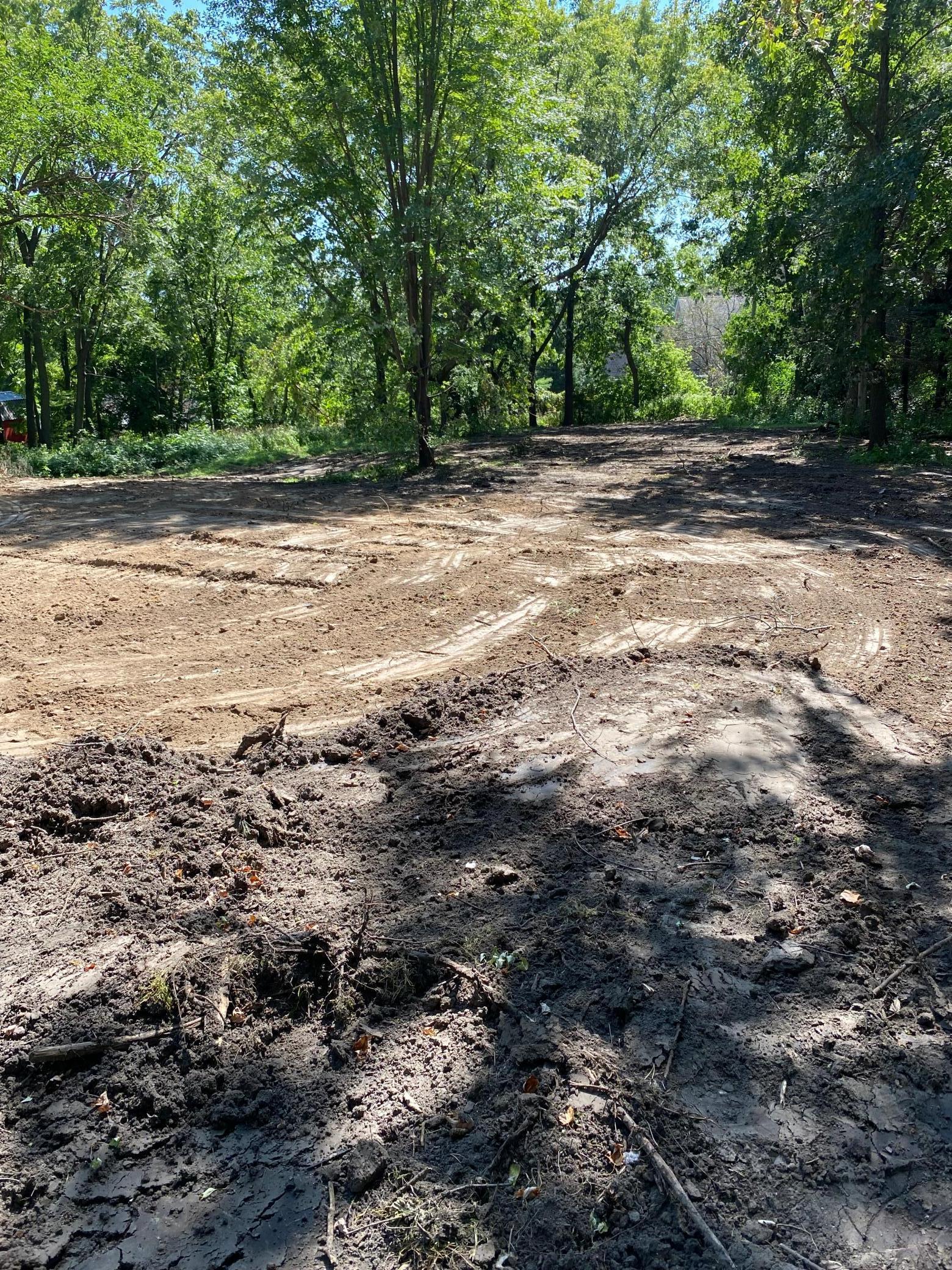 Cherry Ln, Minnetonka, MN 55345