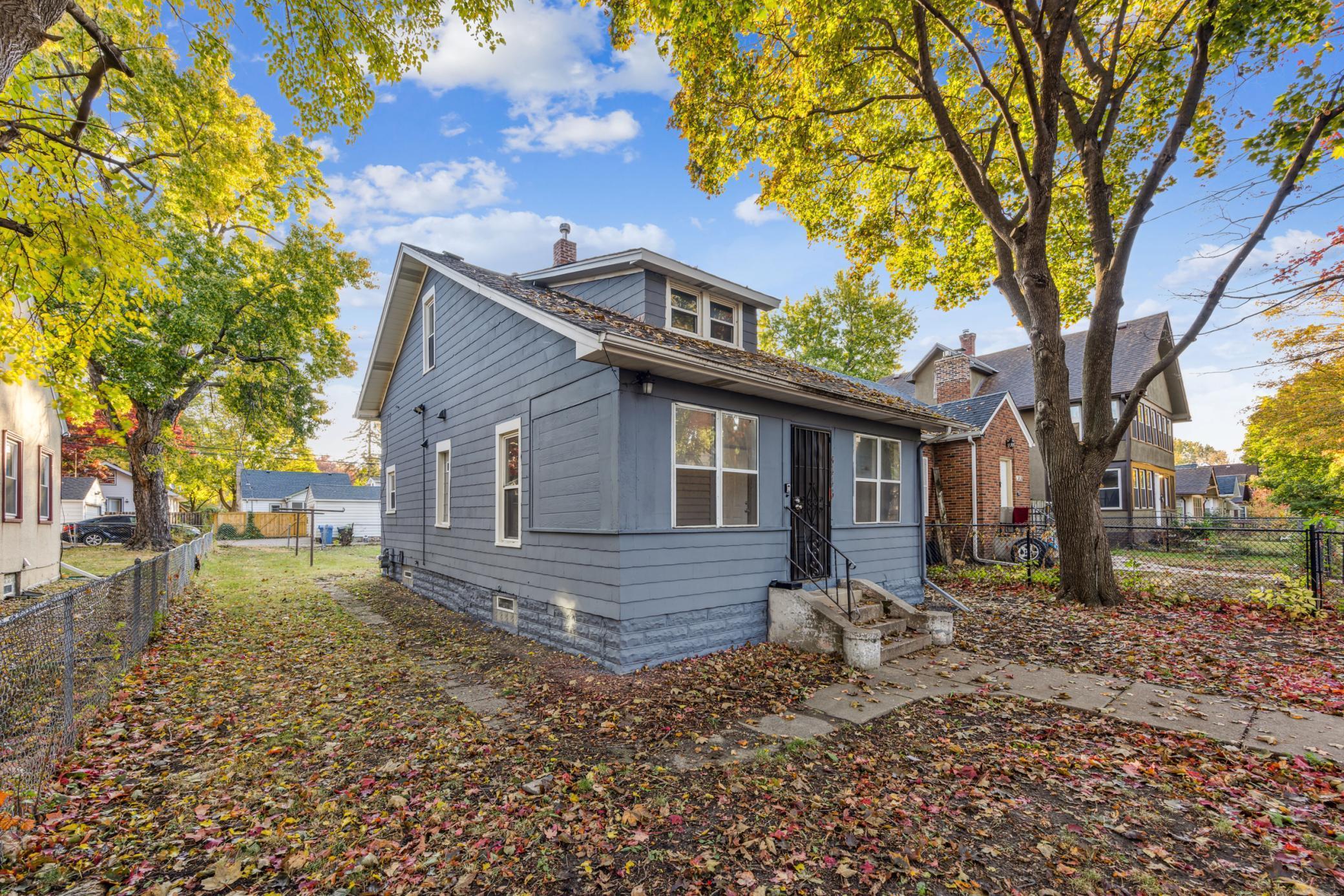Oliver Ave N, Minneapolis, MN 55412