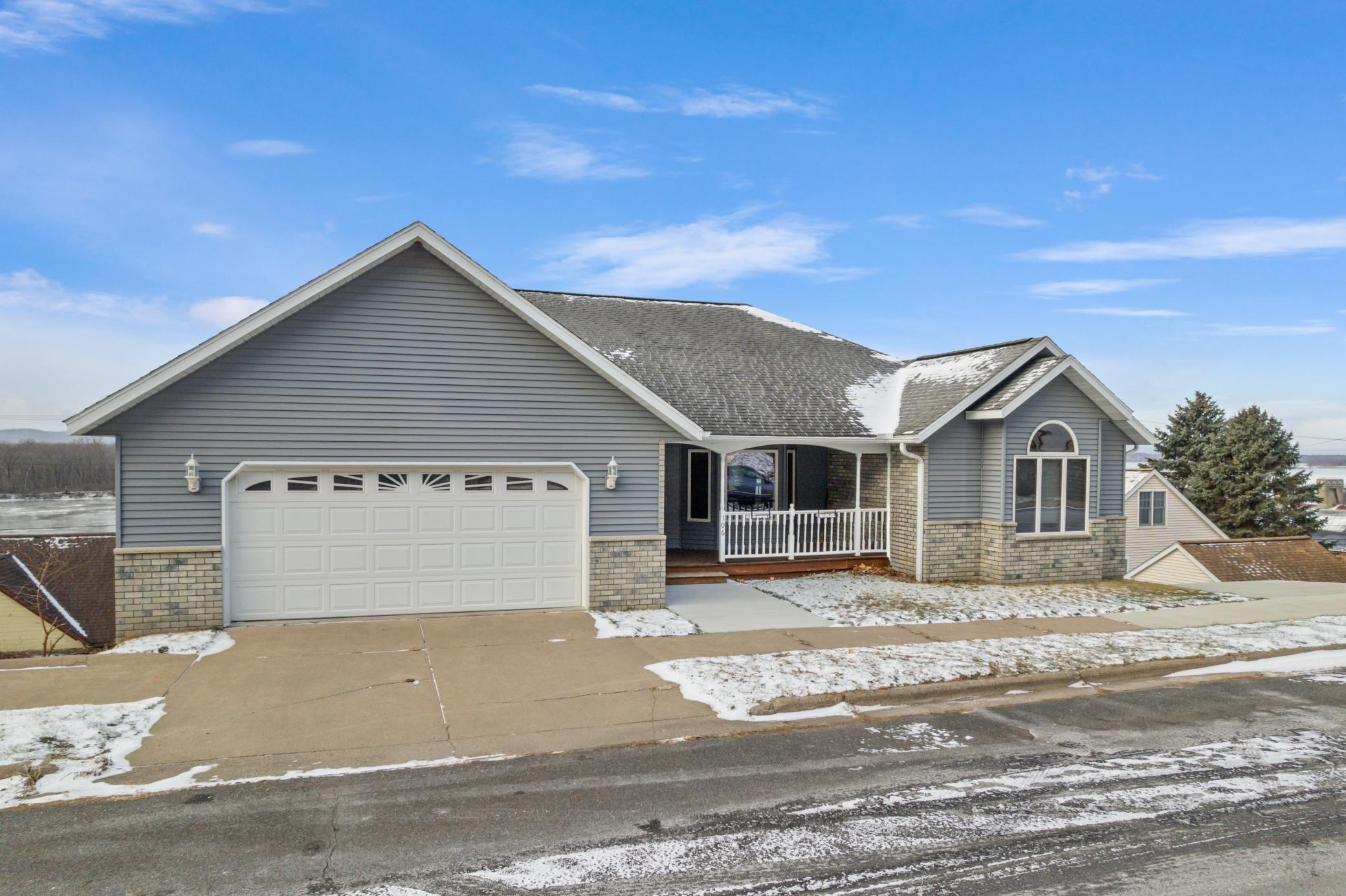 S 2nd St, Alma, WI 54610