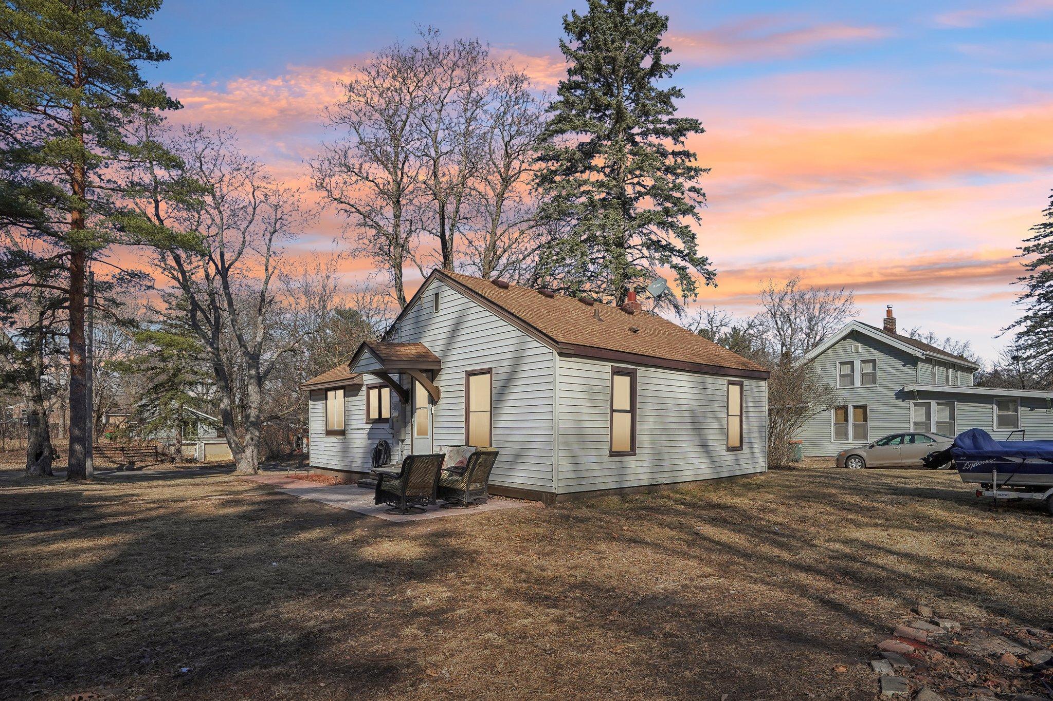 Griffin Ave, Saint Paul, MN 55115