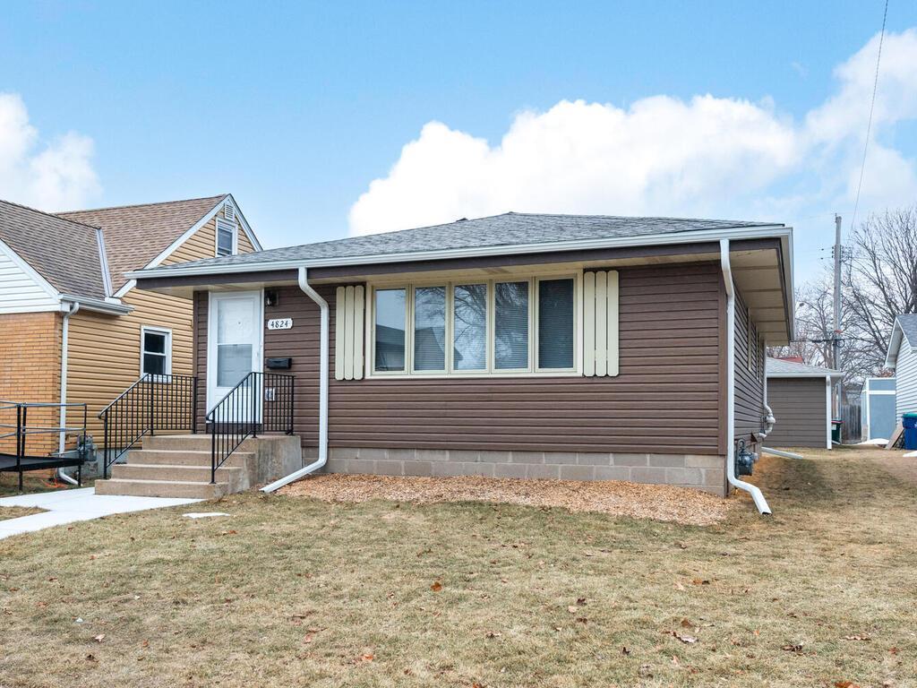 5th St Ne, Minneapolis, MN 55421