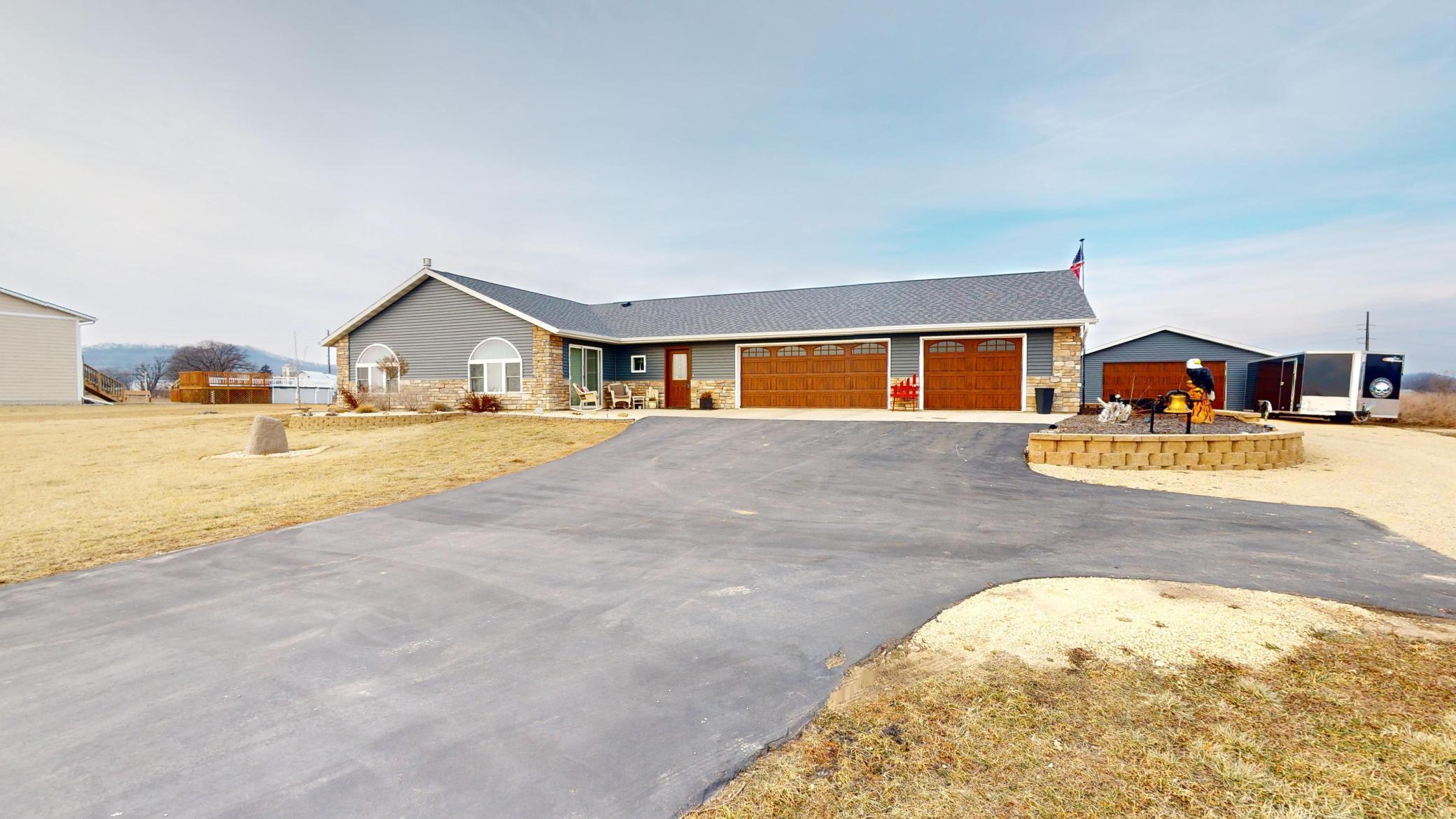 Presley Ln, Galesville, WI 54630
