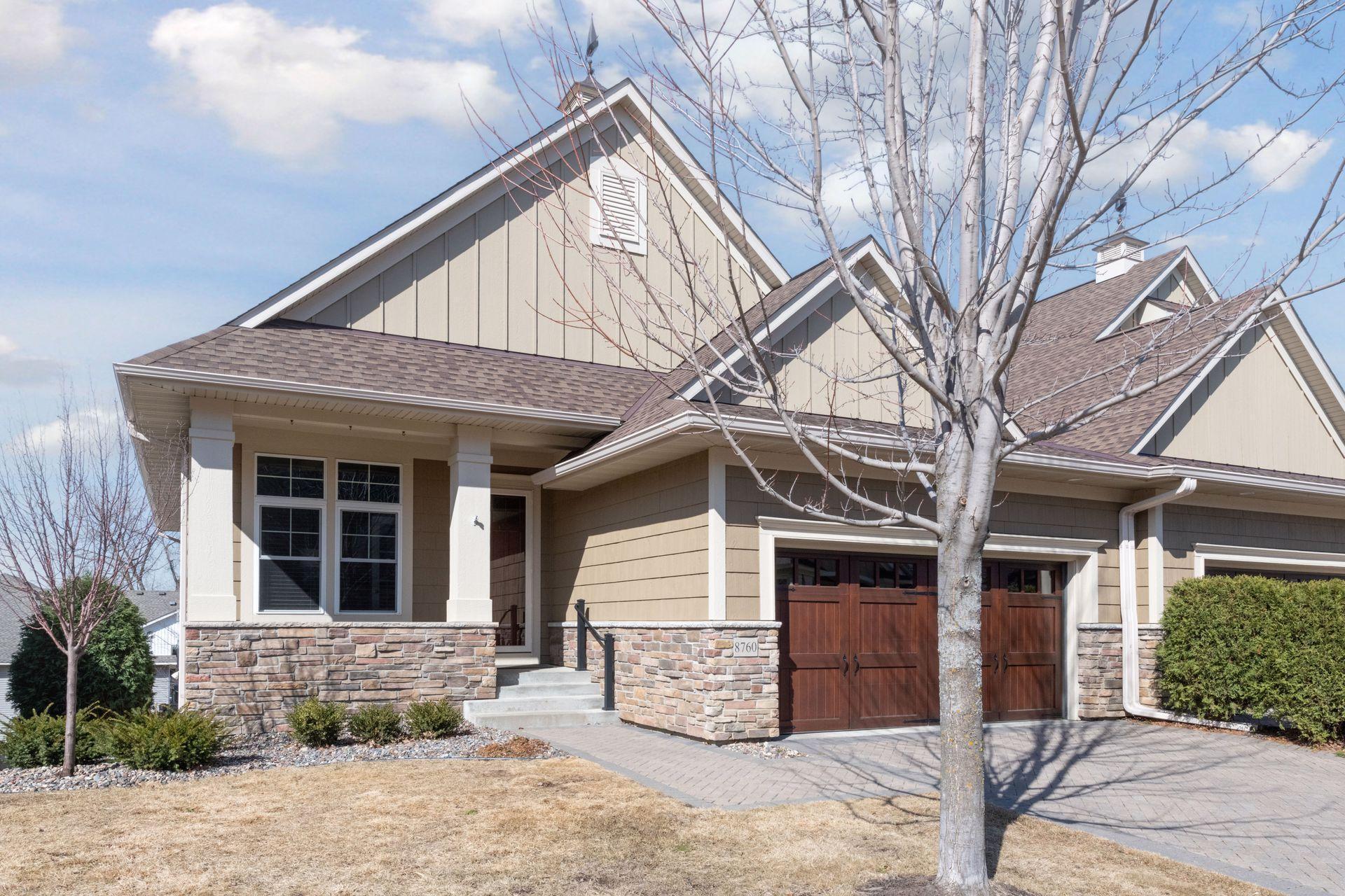Lake Riley Dr, Chanhassen, MN 55317
