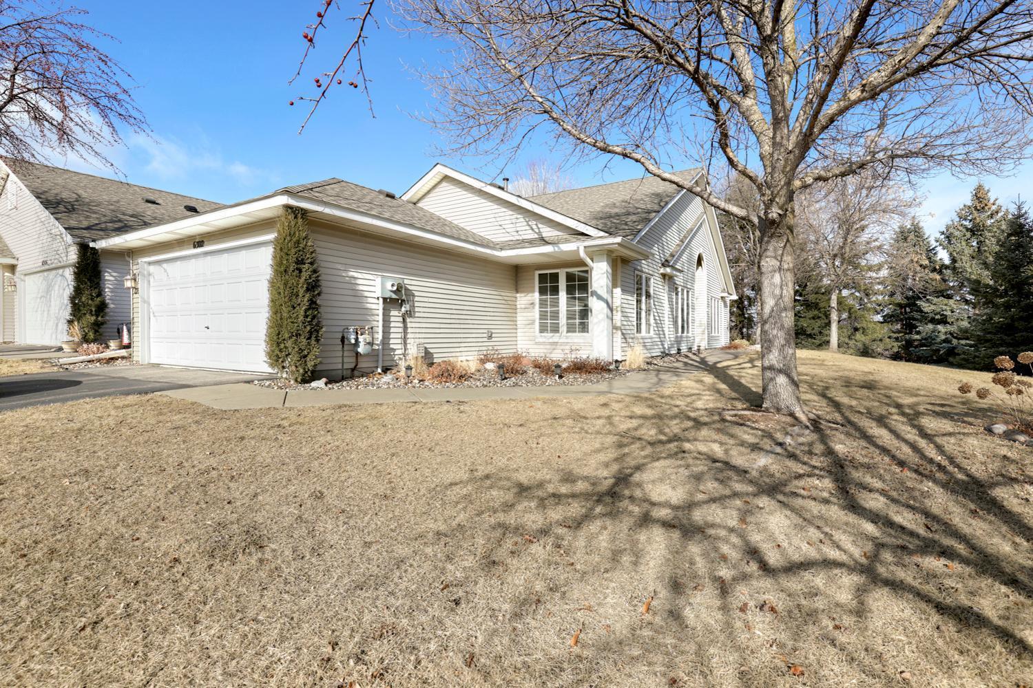 Brook Ln, Savage, MN 55378