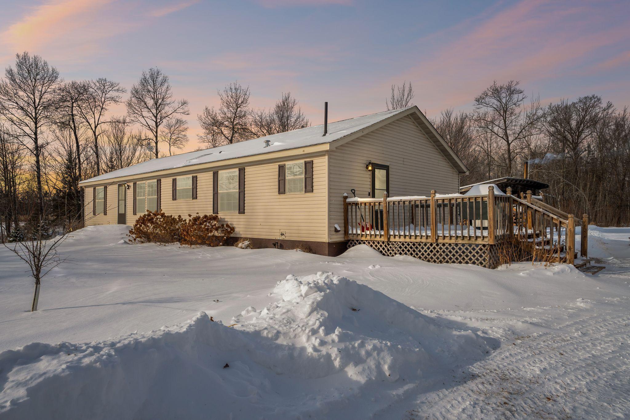 Duxbury Rd, Sandstone, MN 55072