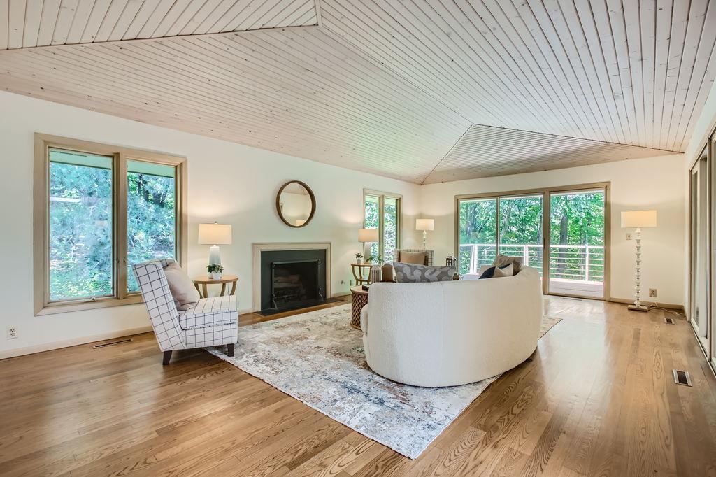 Regents Walk, Excelsior, MN 55331
