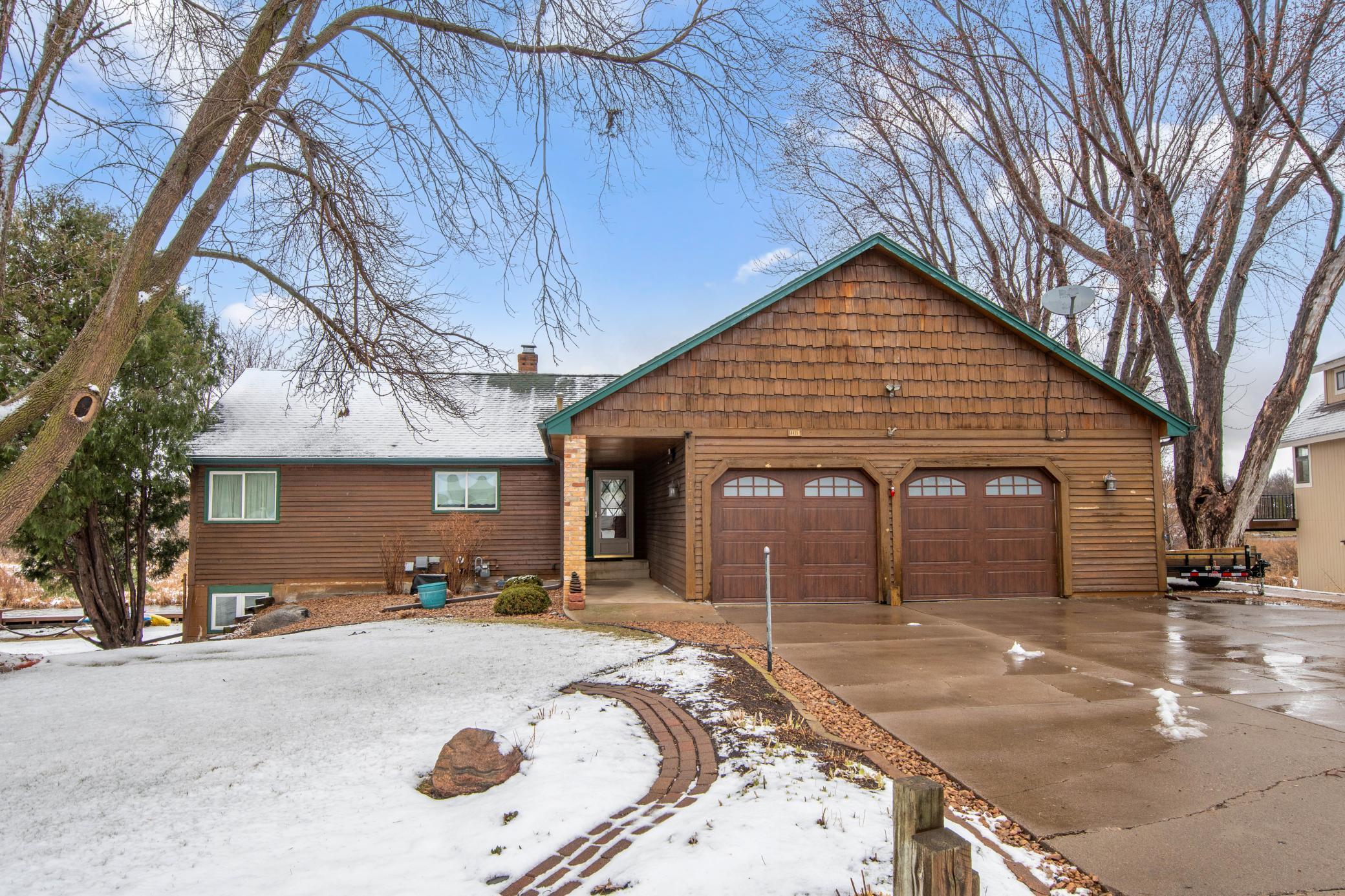 Shadyview Ln N, Maple Grove, MN 55311