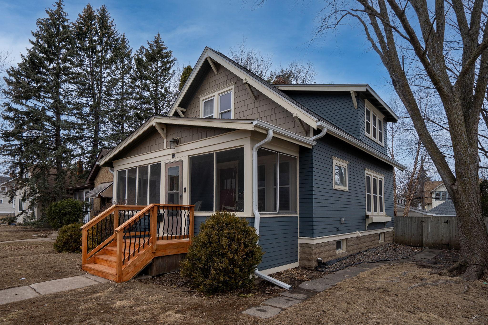 Ivy Ave E, Saint Paul, MN 55106