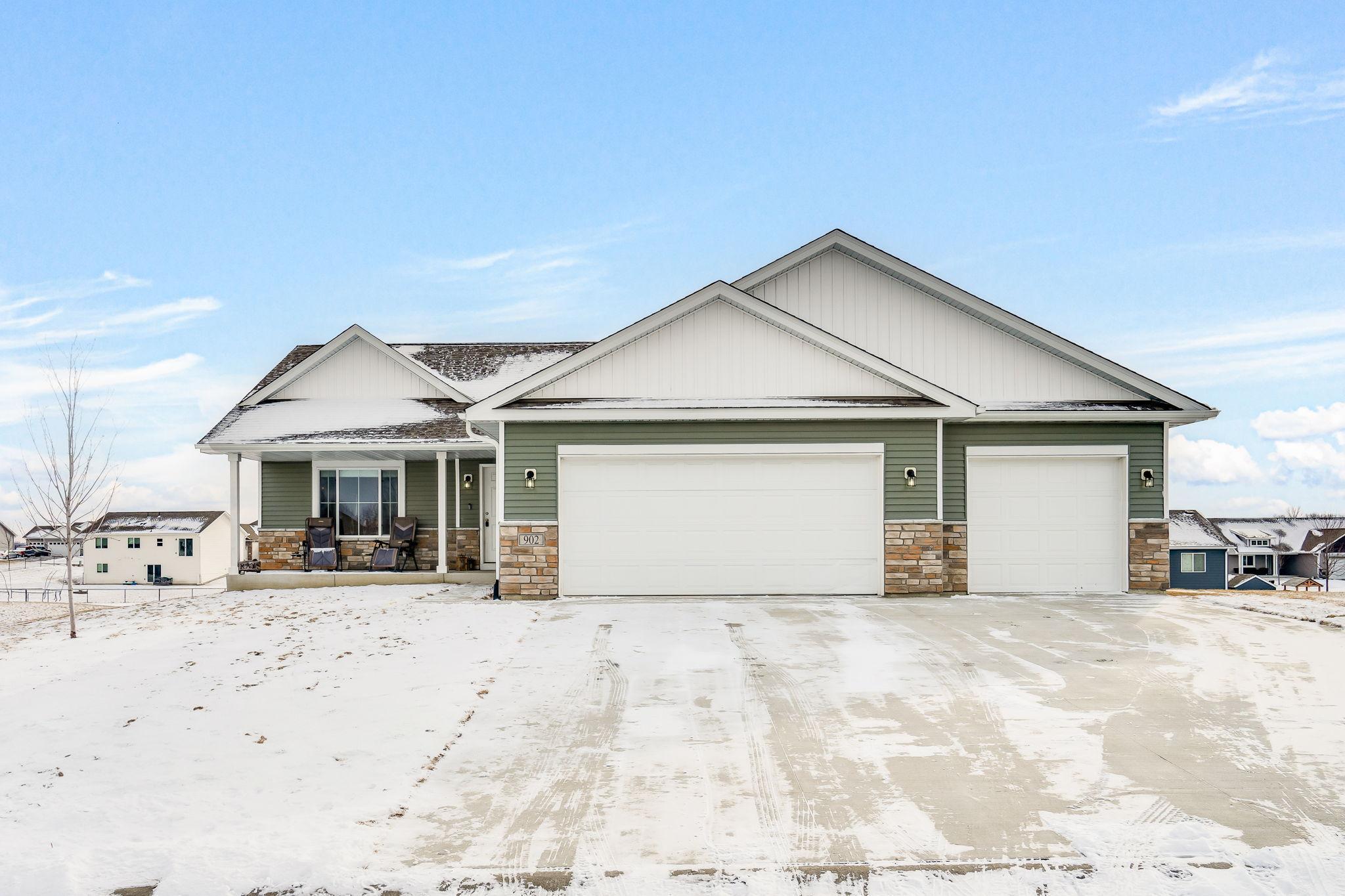 Emily Ct Ne, Montgomery, MN 56069