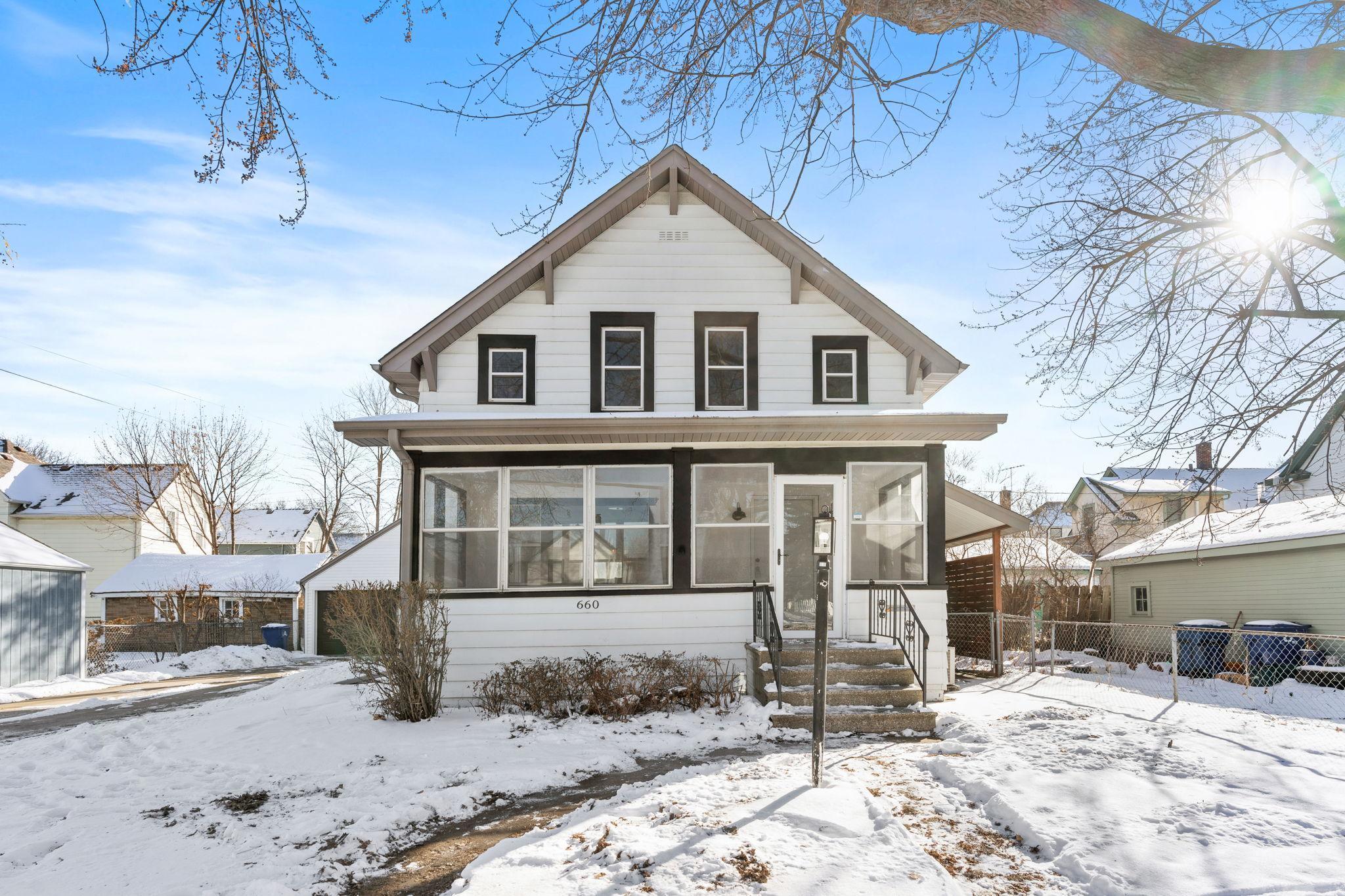 Jefferson Ave, Saint Paul, MN 55102