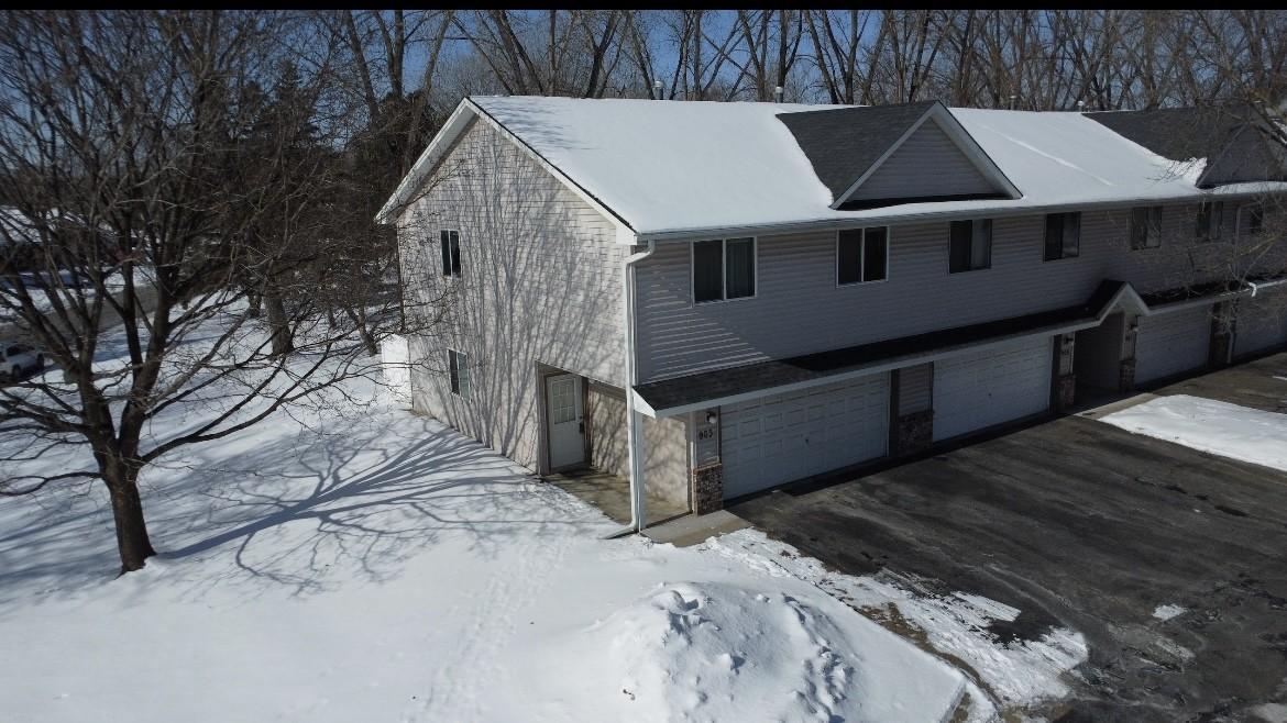 104th Ln Nw, Minneapolis, MN 55433