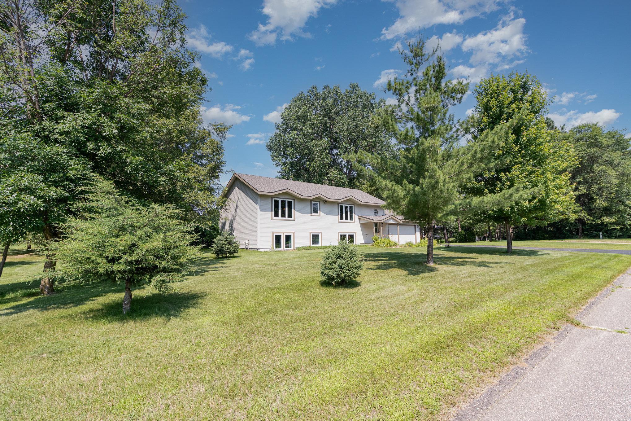 Coquina St Nw, Anoka, MN 55303
