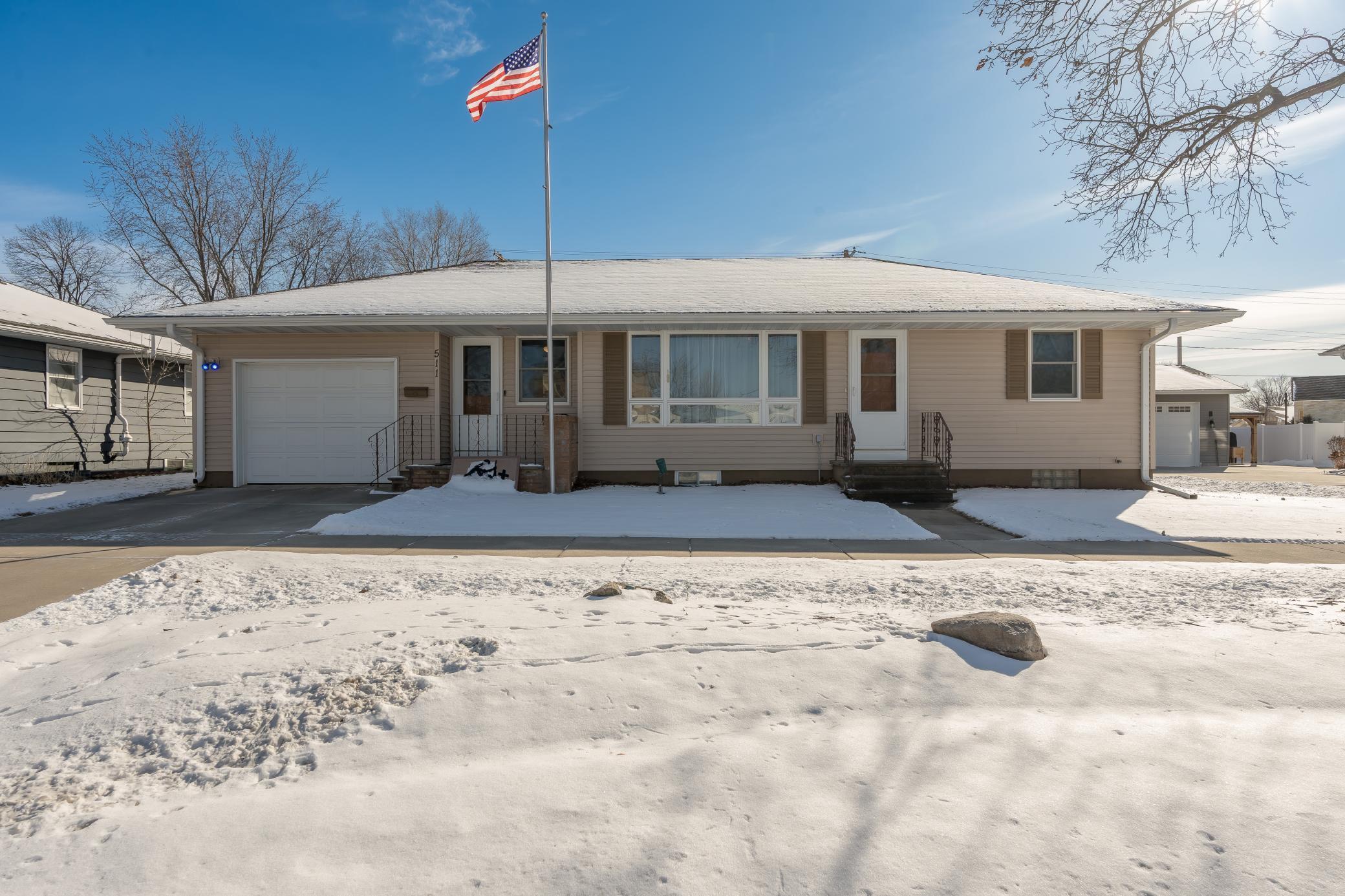 W Main St, Belle Plaine, MN 56011