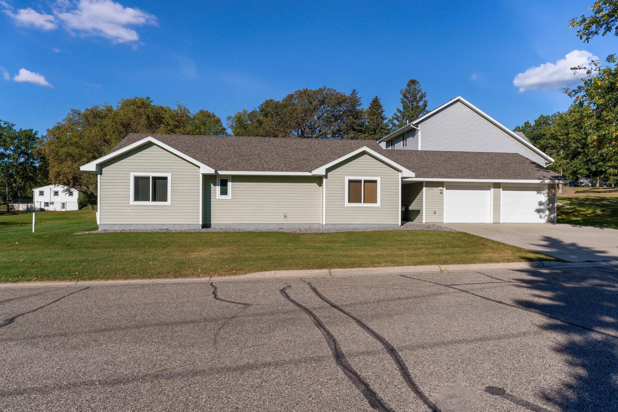 Roosevelt St, Alexandria, MN 56308