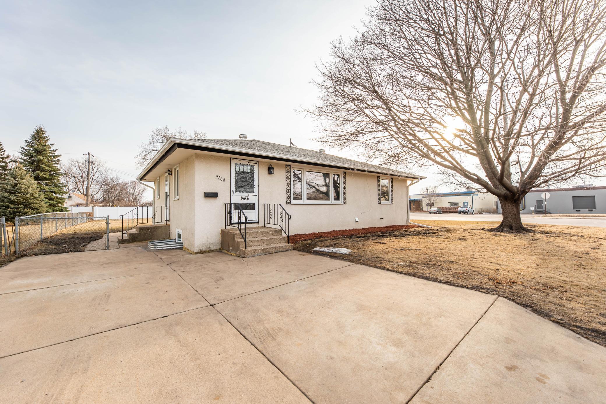 Capitol St Ne, Minneapolis, MN 55421
