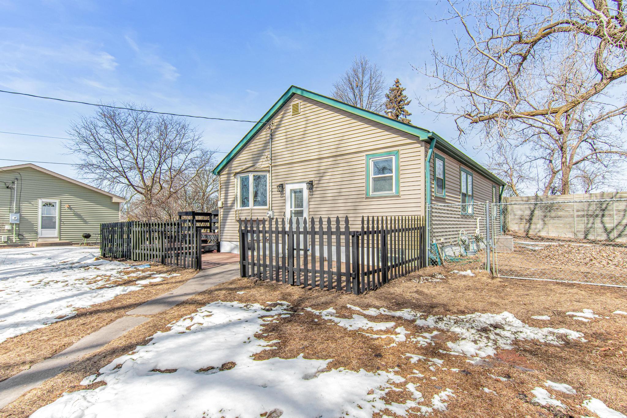 Cheri Ln Ne, Minneapolis, MN 55421