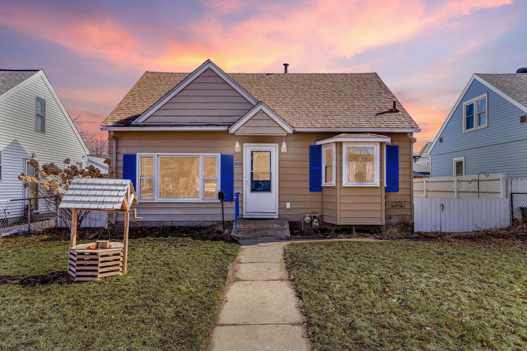 Irving Ave N, Minneapolis, MN 55430