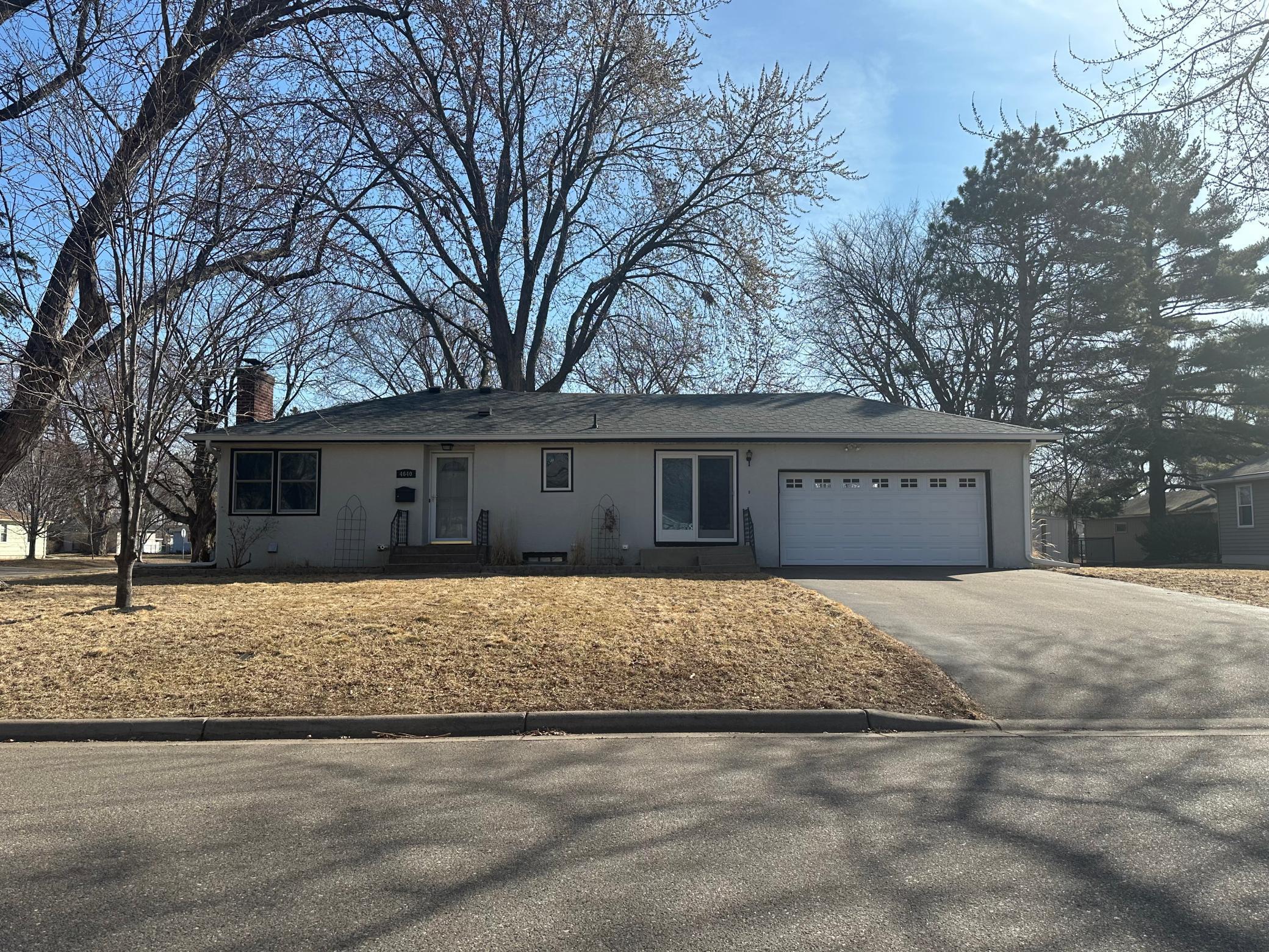 Zane Ave N, Minneapolis, MN 55422