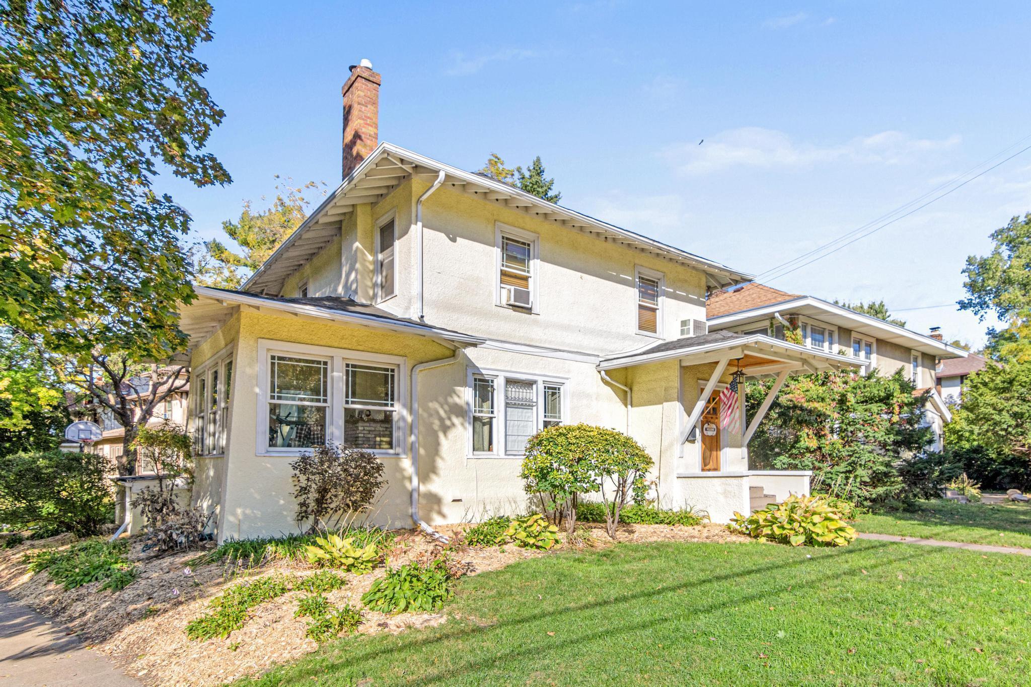 Cretin Ave N, Saint Paul, MN 55104