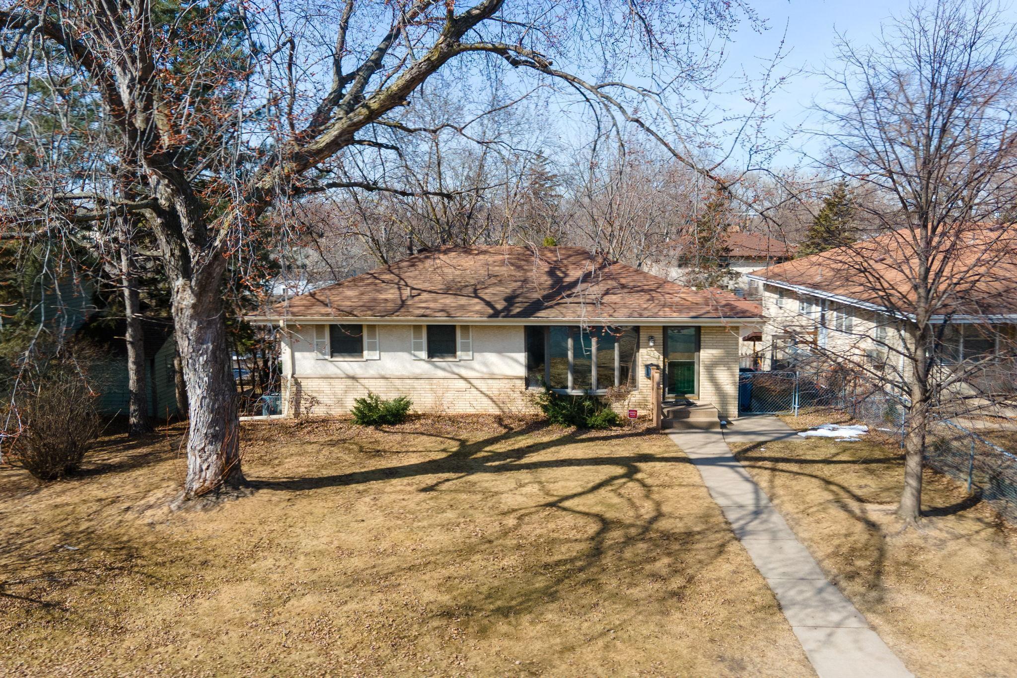 5th St Ne, Minneapolis, MN 55421