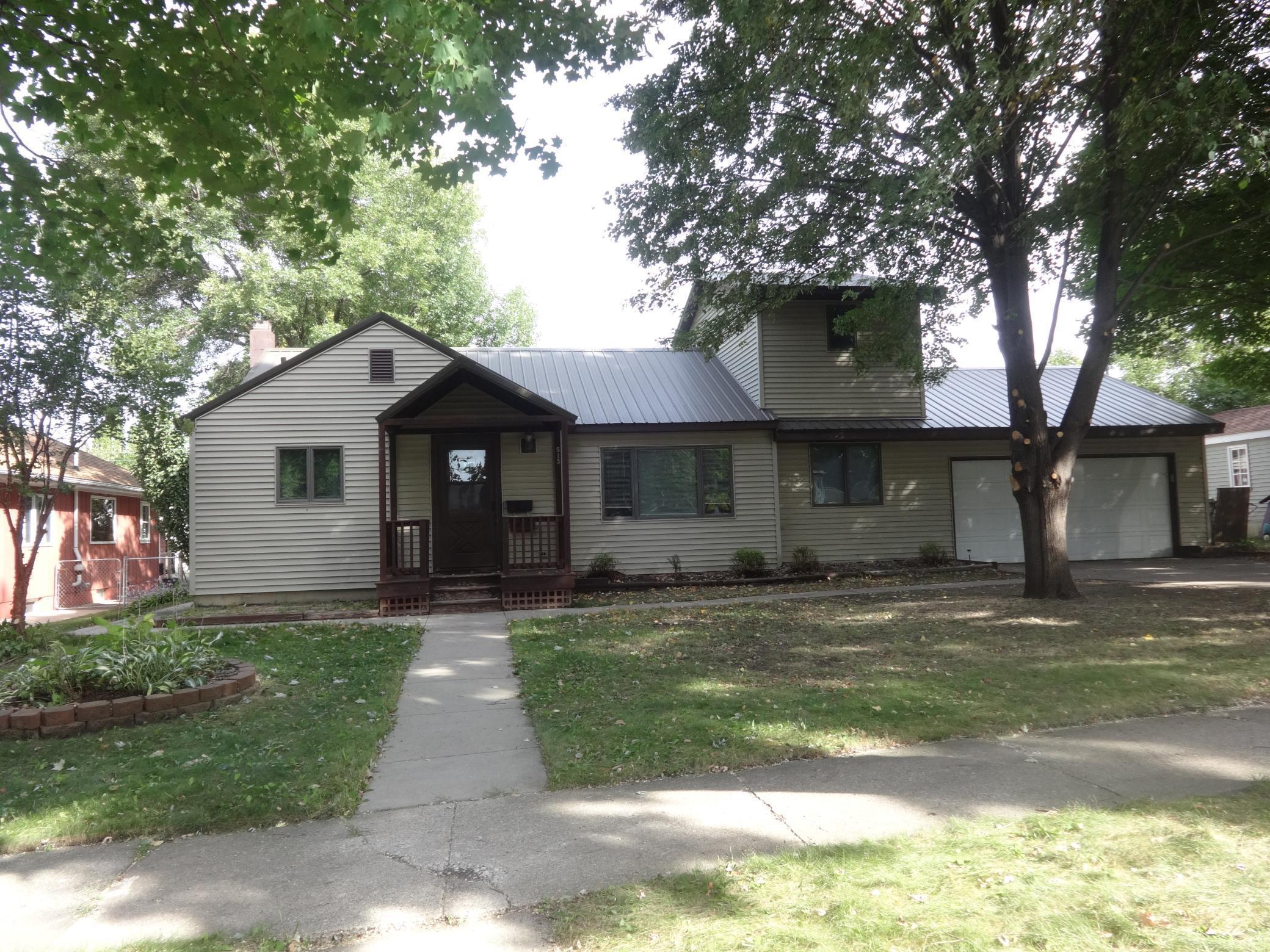1st Ave Se, Glenwood, MN 56334