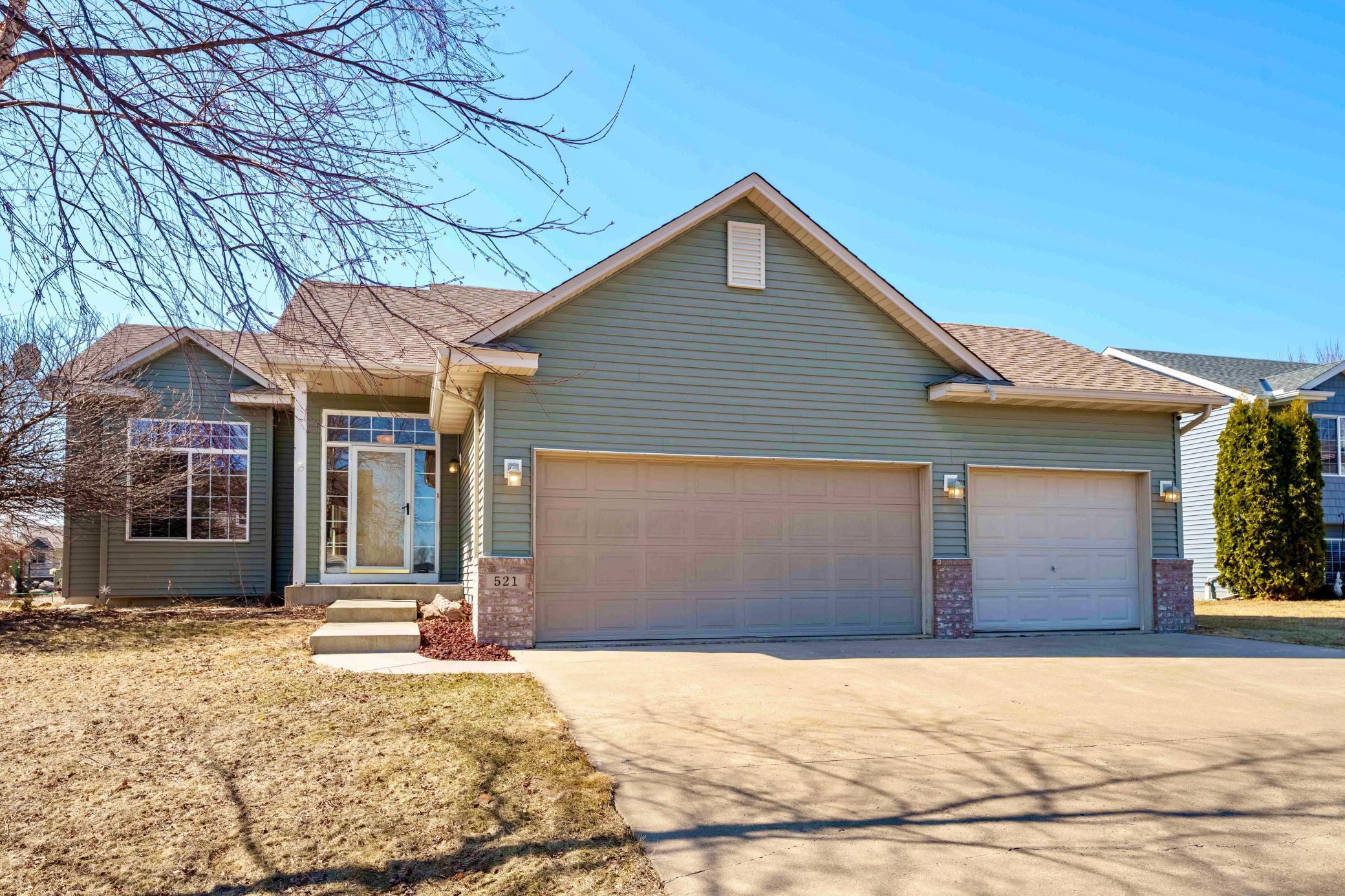 11th Ave Ne, Lonsdale, MN 55046