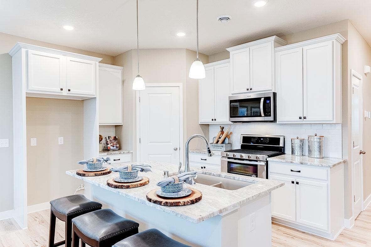 Greenlawn Ave W, Delano, MN 55328