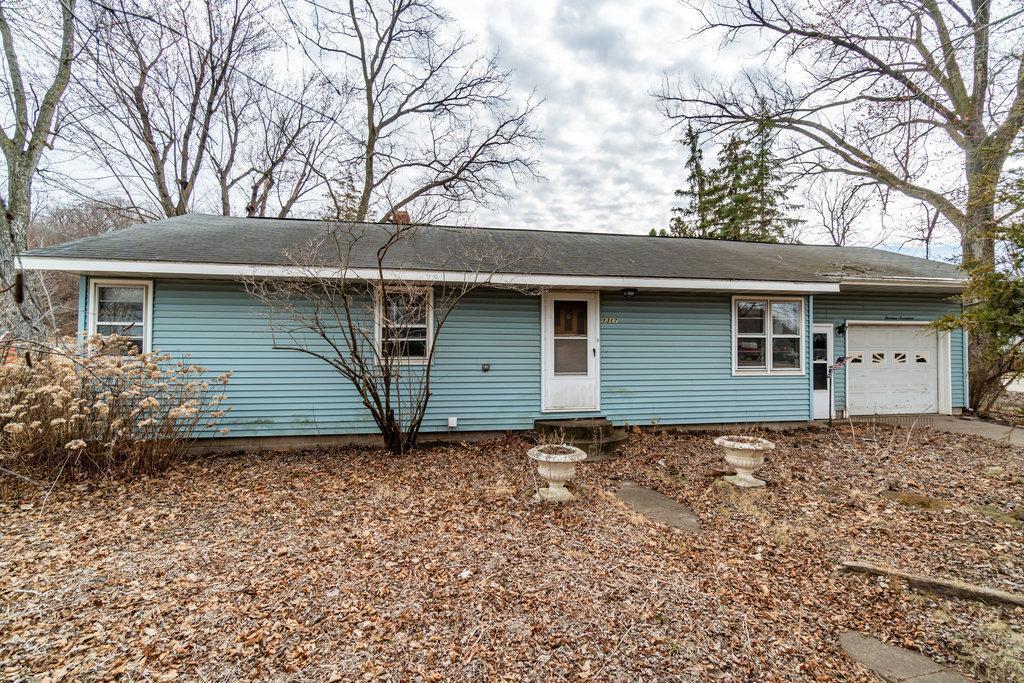 E Prospect St, Arkansaw, WI 54721