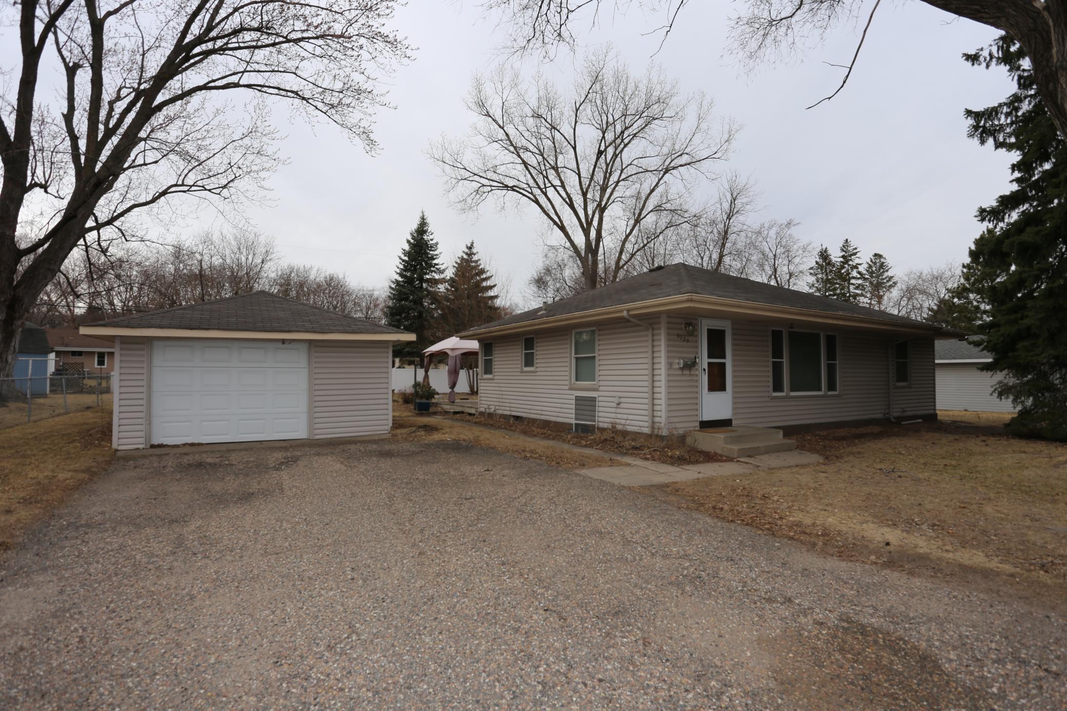Sumter Ave N, Minneapolis, MN 55428
