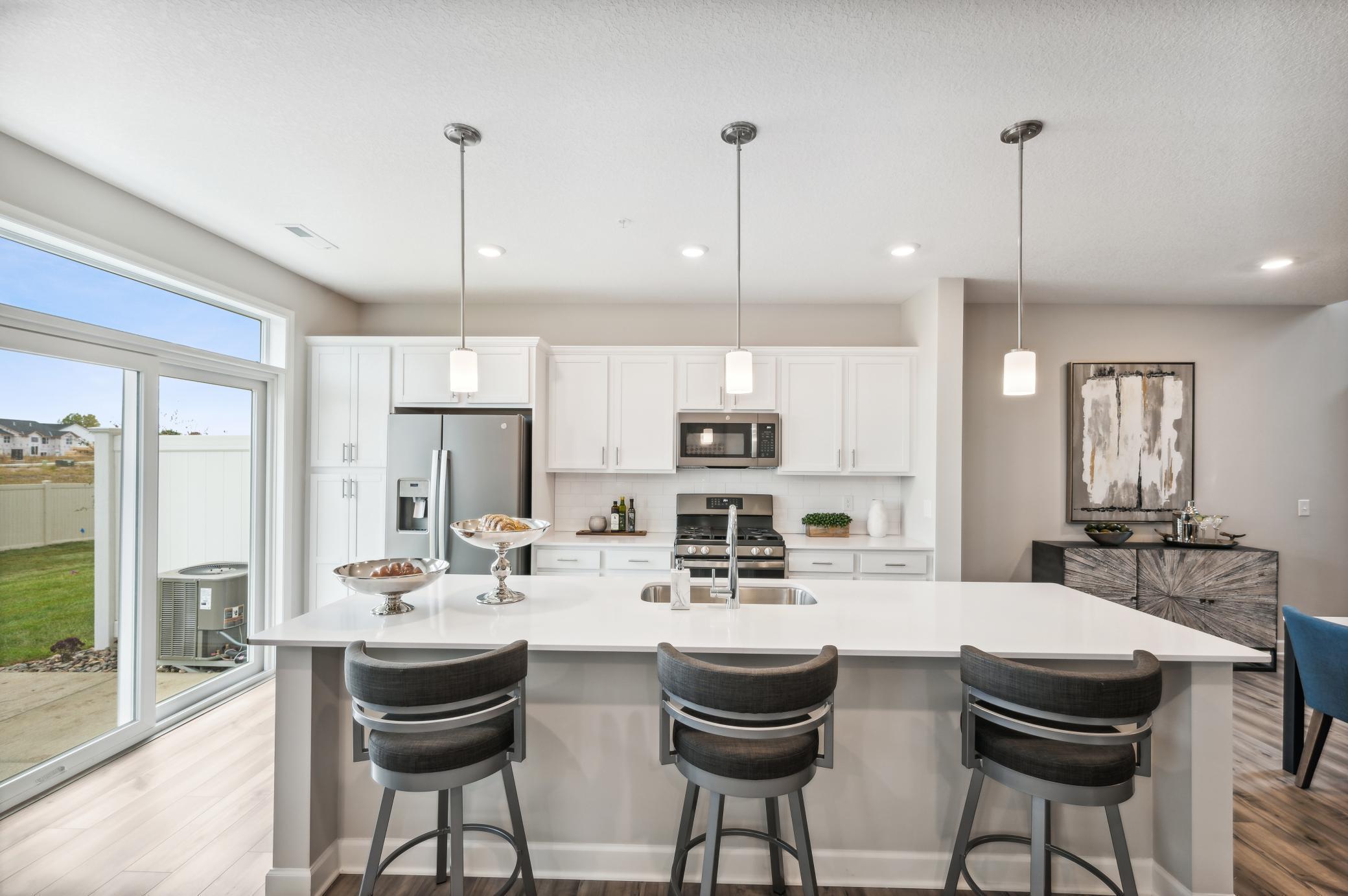 Allerton Way, Rosemount, MN 55068