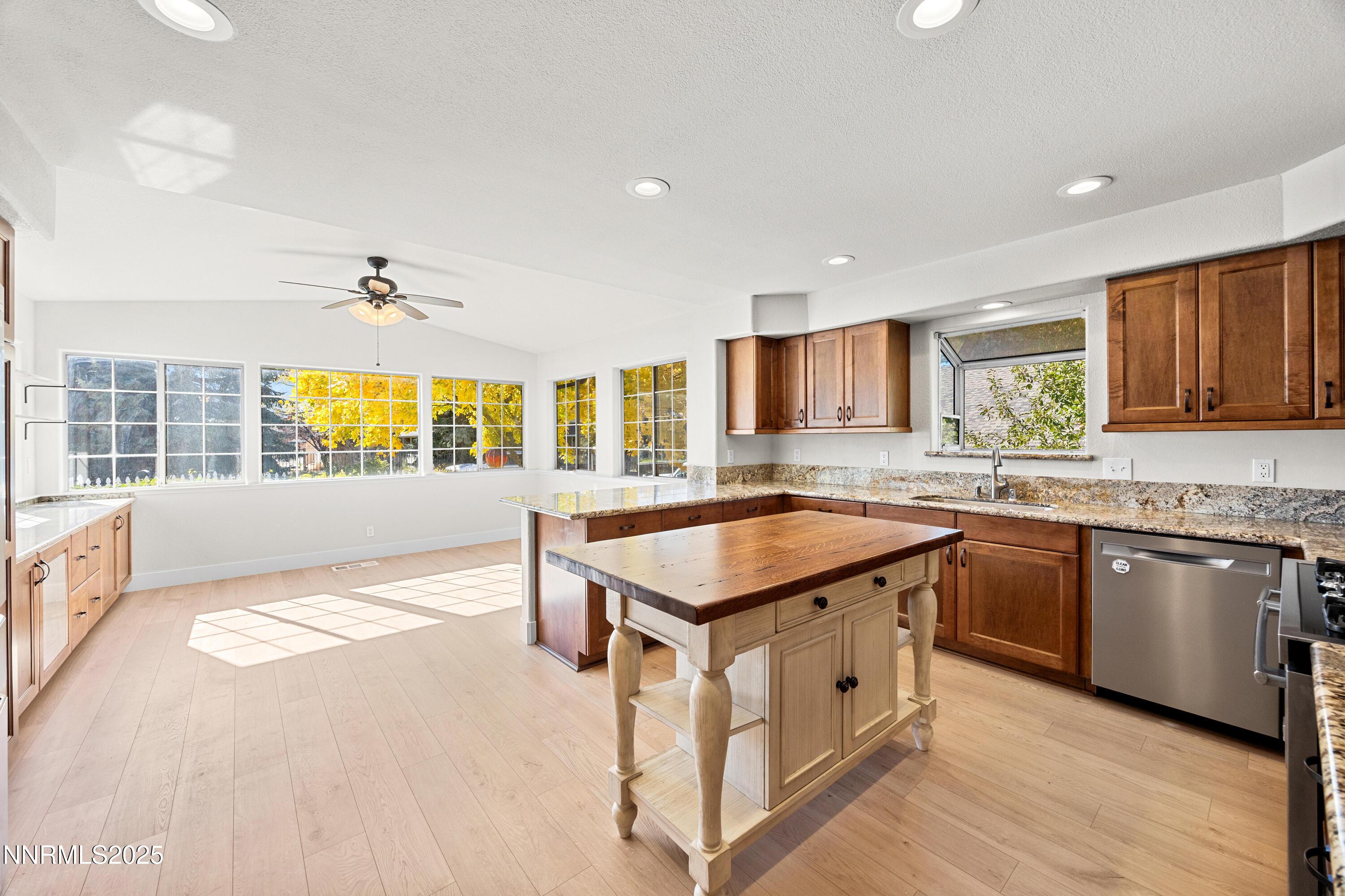 Comstock Dr, Reno, NV 89512