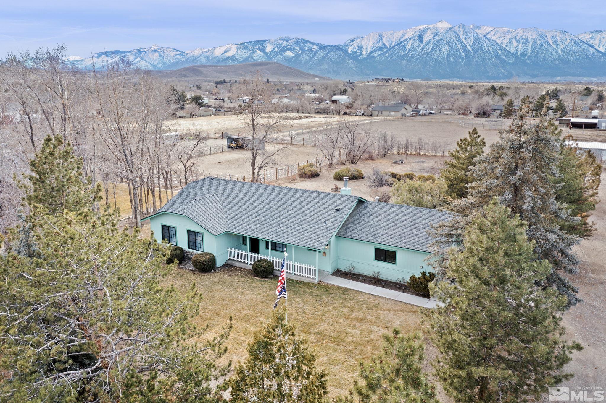 Saddle Ct, Gardnerville, NV 89410