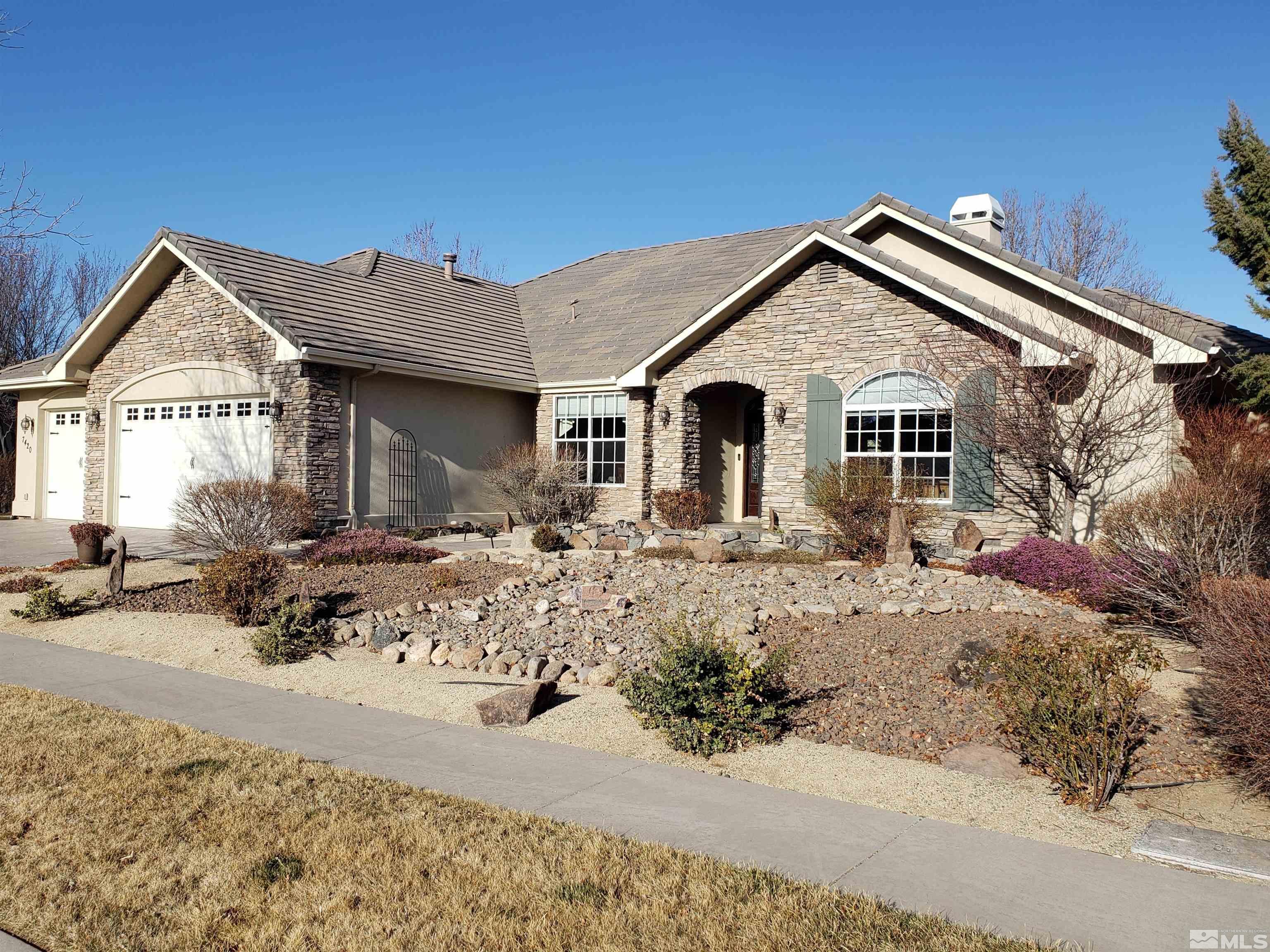 Island Queen Dr, Sparks, NV 89436
