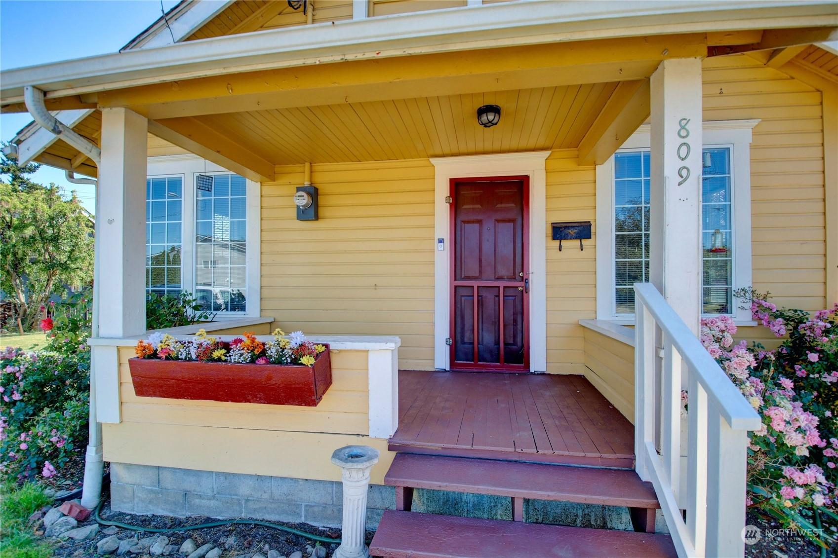 26th St, Anacortes, WA 98221