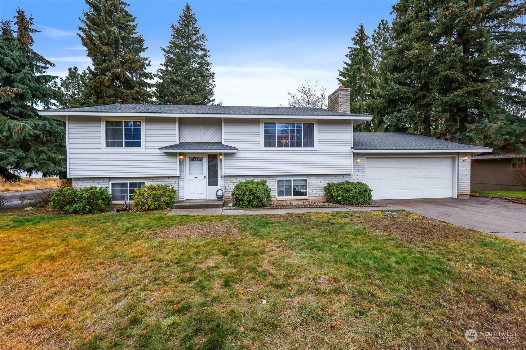 S Locust Rd, Spokane Valley, WA 99206