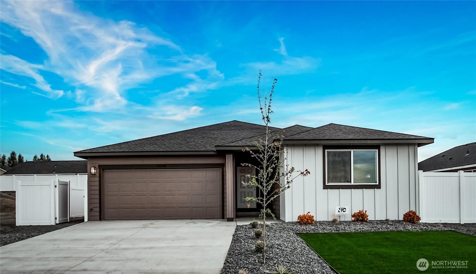 W Bufflehead Blvd, Moses Lake, WA 98837